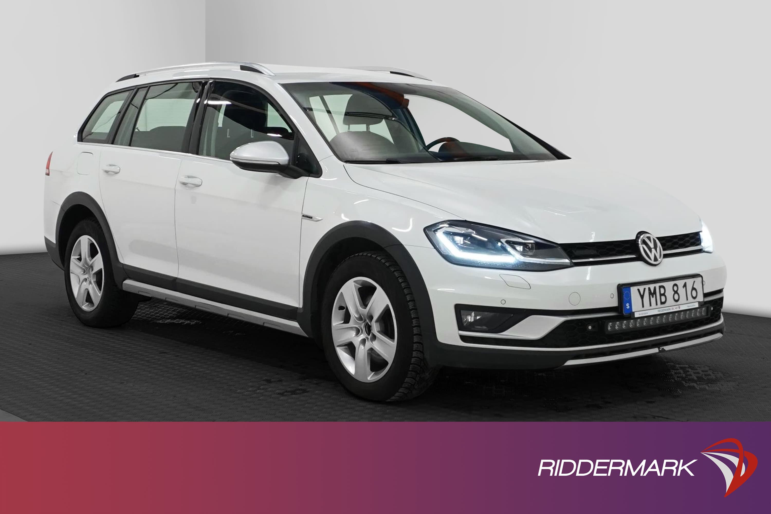 Volkswagen Golf Alltrack
