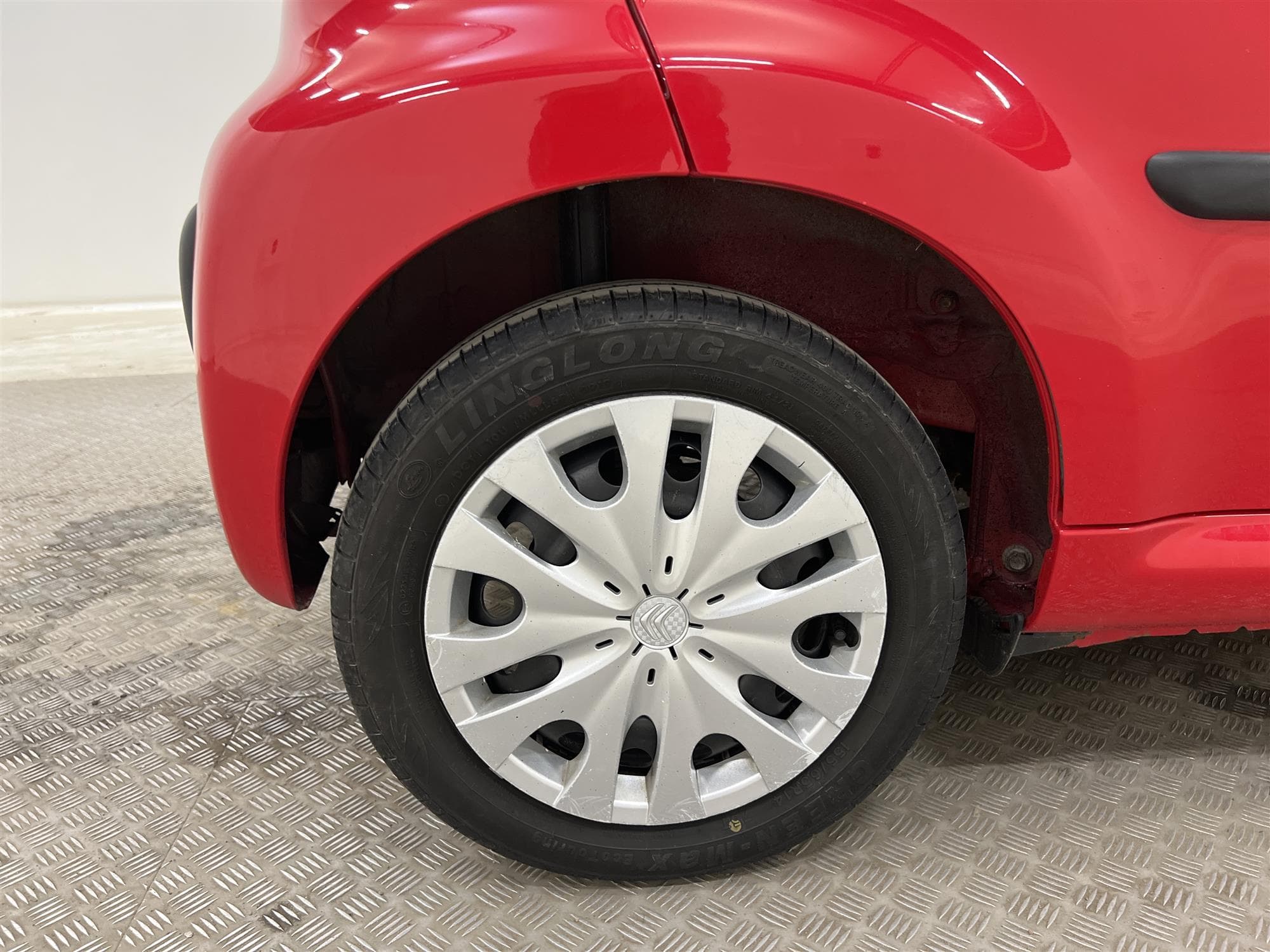 Citroën C1 5-dörrar 1.0 69hk Låg Skatt Nyservad 0,43l/mil