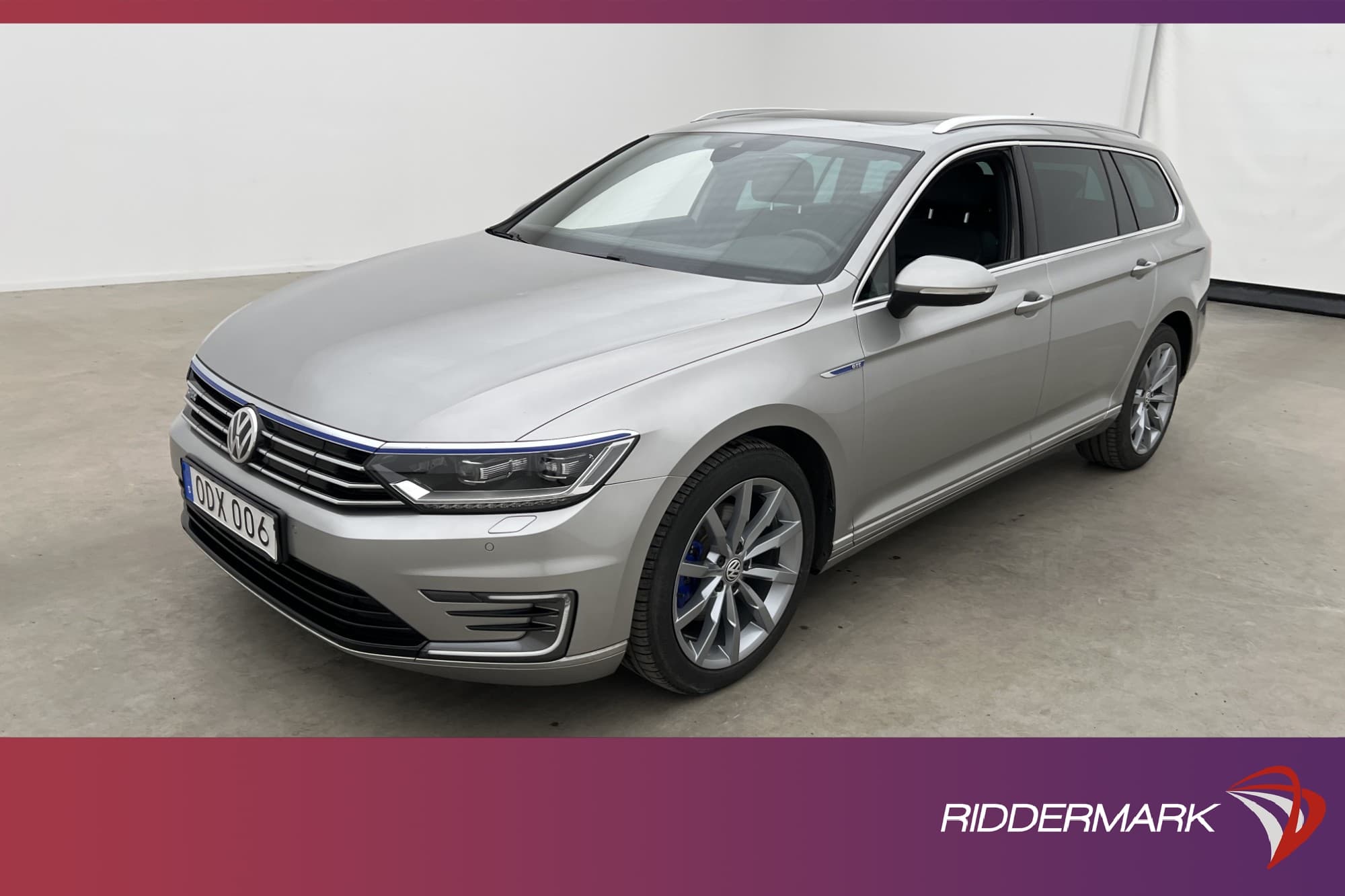 Volkswagen Passat GTE 218hk