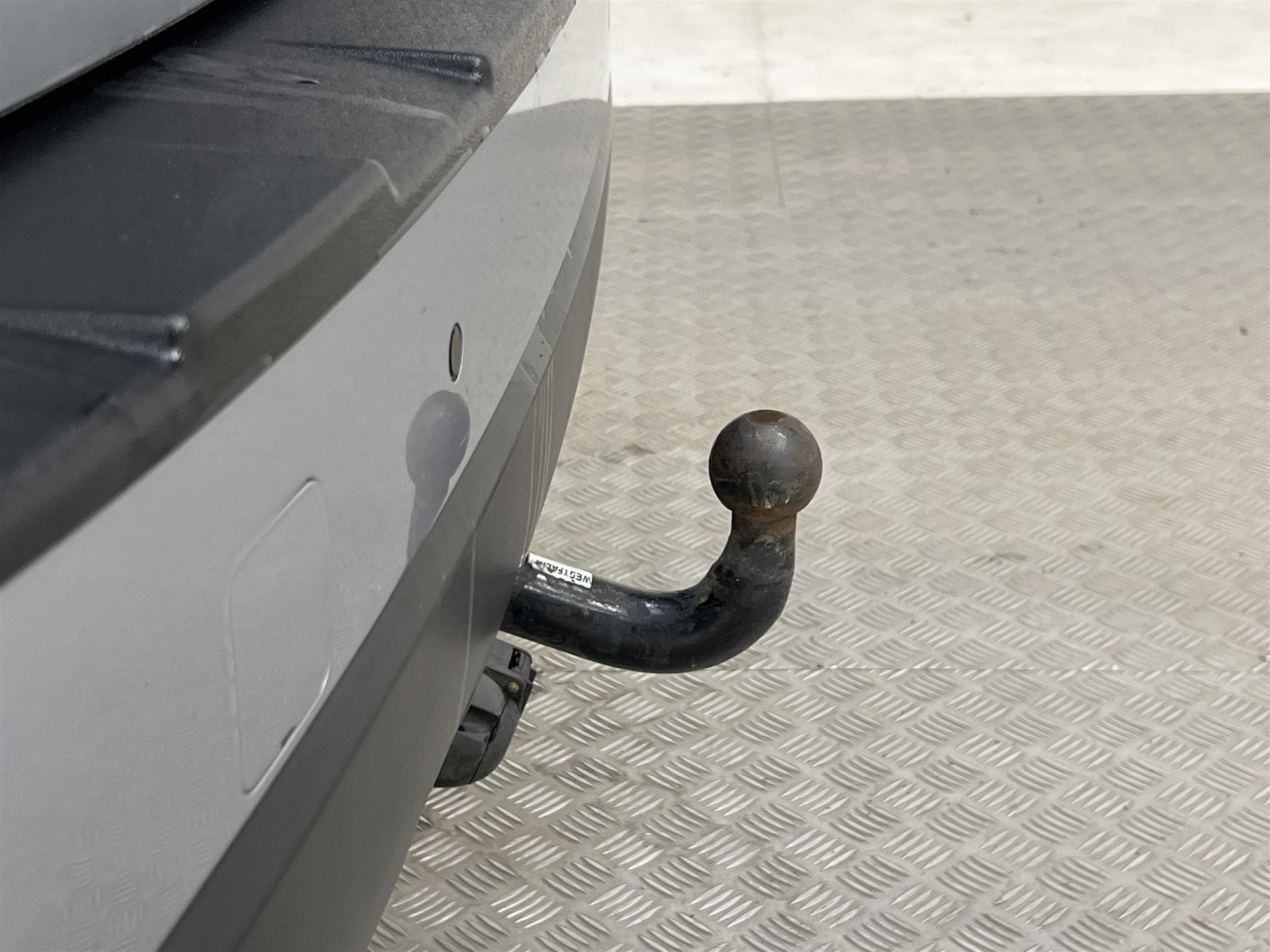 Subaru Outback 2.0 4WD 150hk M&K Värmare Drag P-Sensorer
