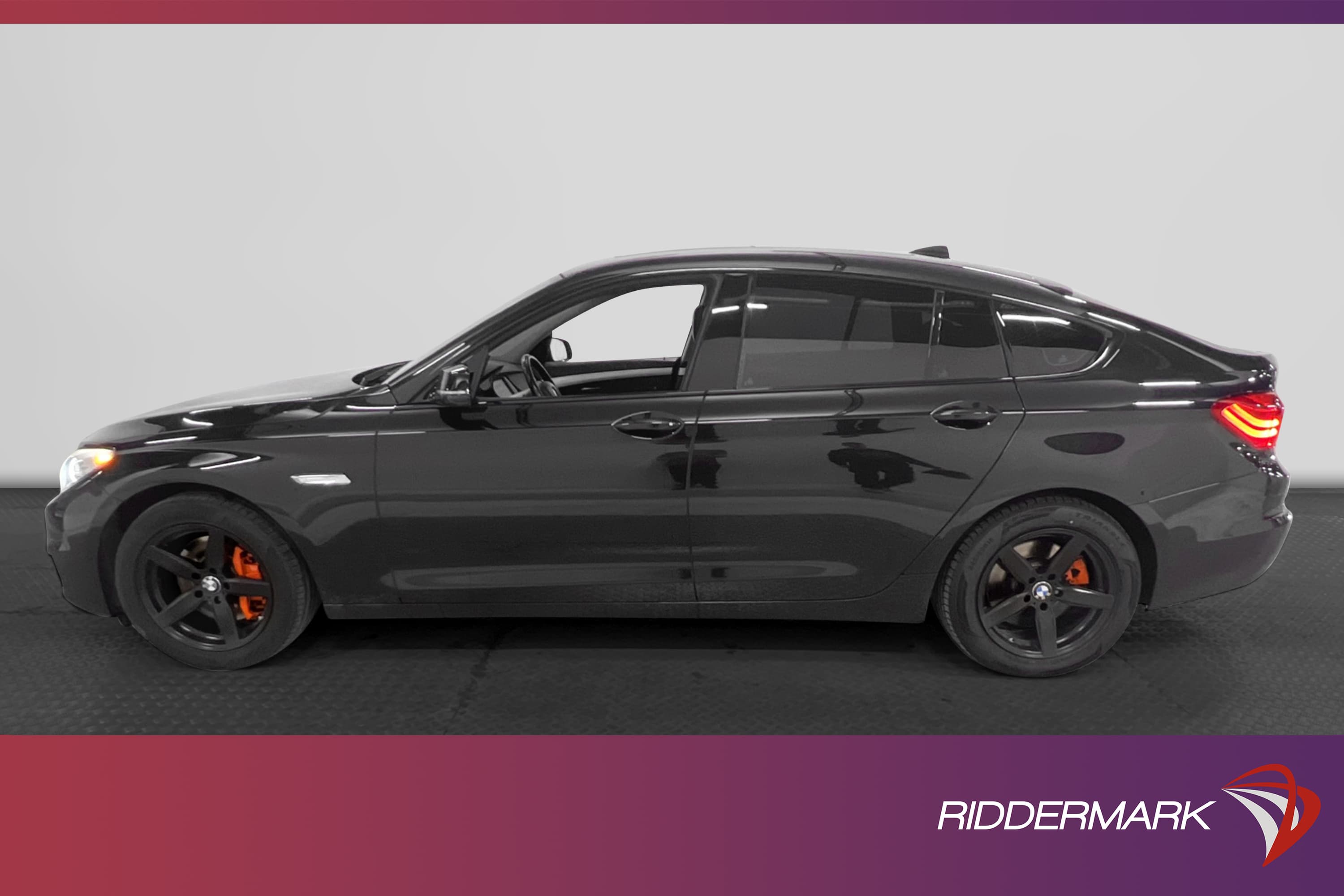 BMW 520d GT 184hk D-värmare Navi Skinn Pano Drag