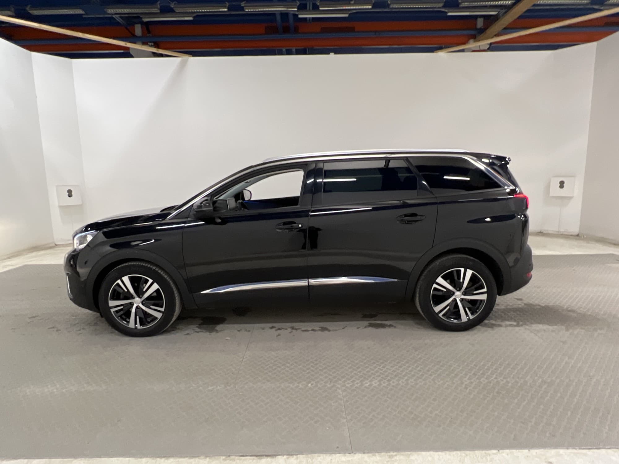 Peugeot 5008 1.6 EAT 164hk