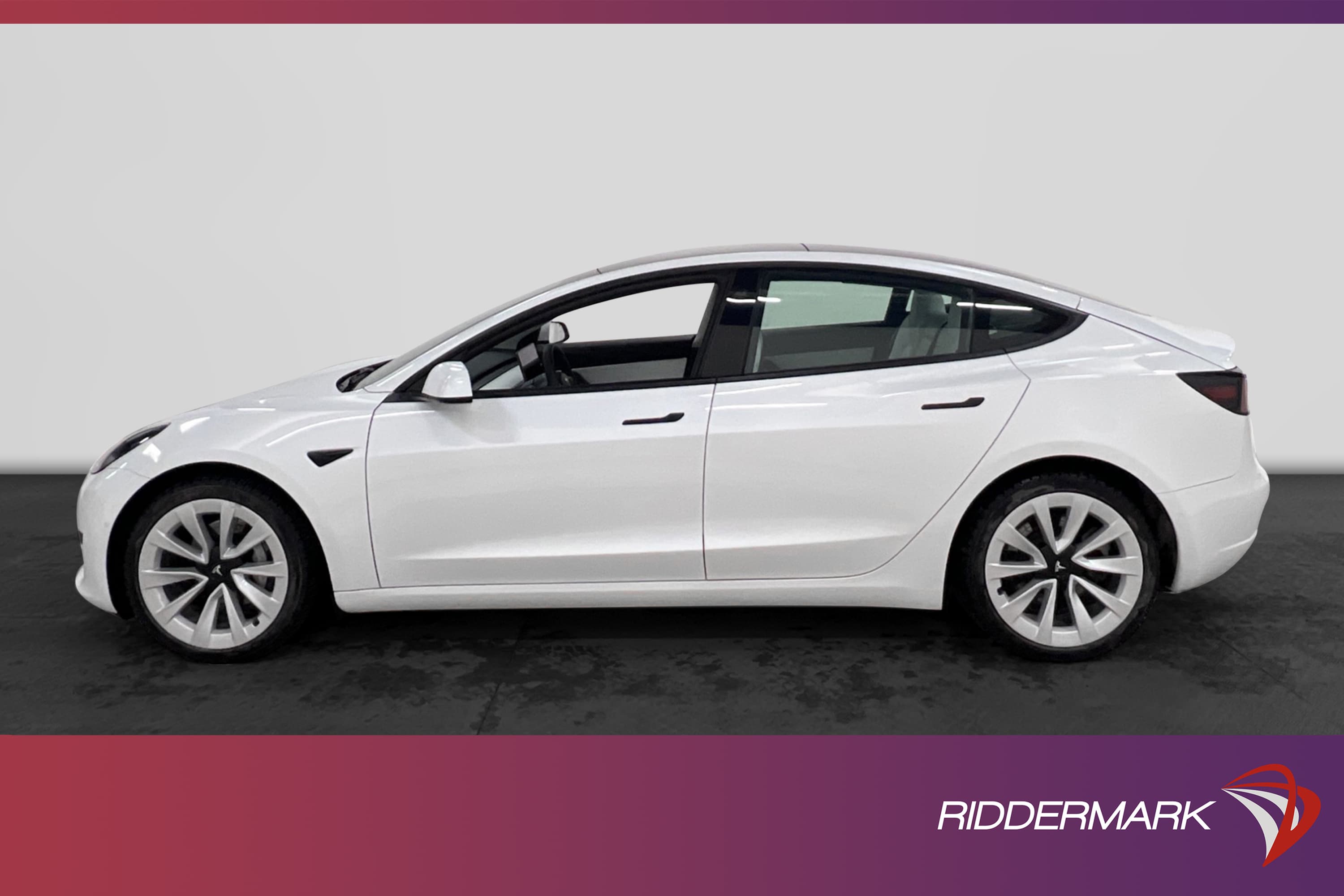 Tesla Model 3 Standard Range Plus 258hk
