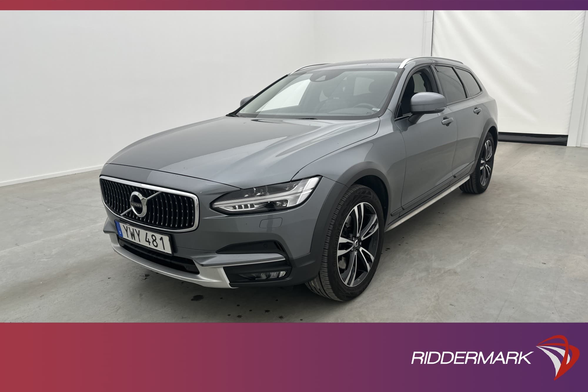 Volvo V90 Cross Country D4 AWD Polestar