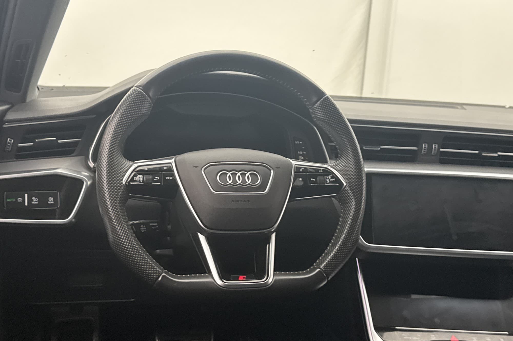 Audi S6 Avant TDI Q 350hk Navi Drag Cockpit Matrix 360° Värm