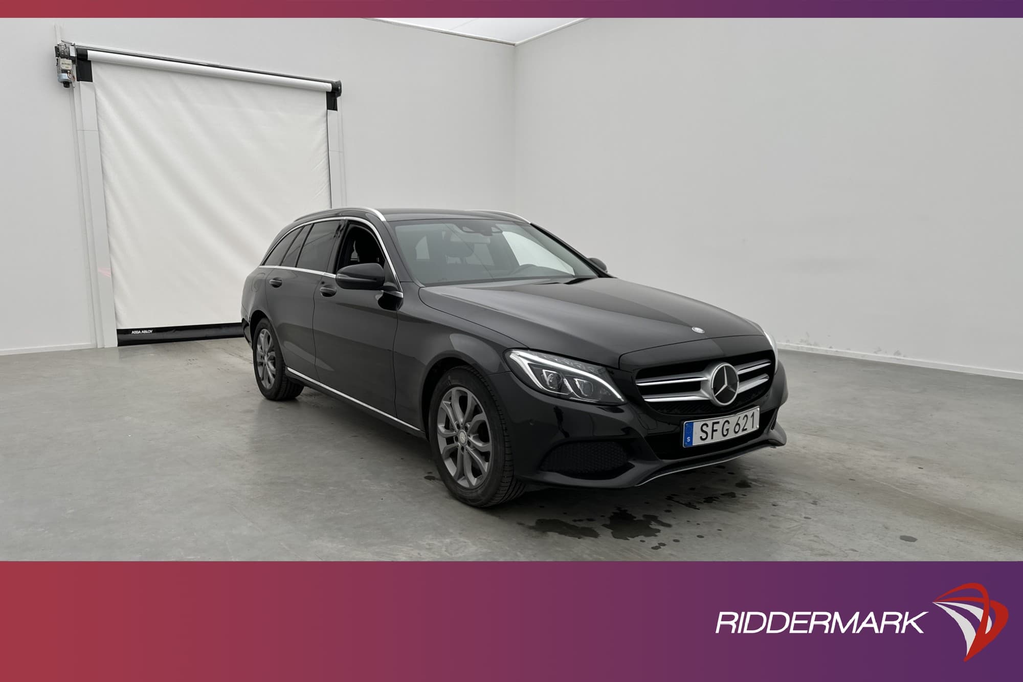 Mercedes-Benz C 300 T h 231hk
