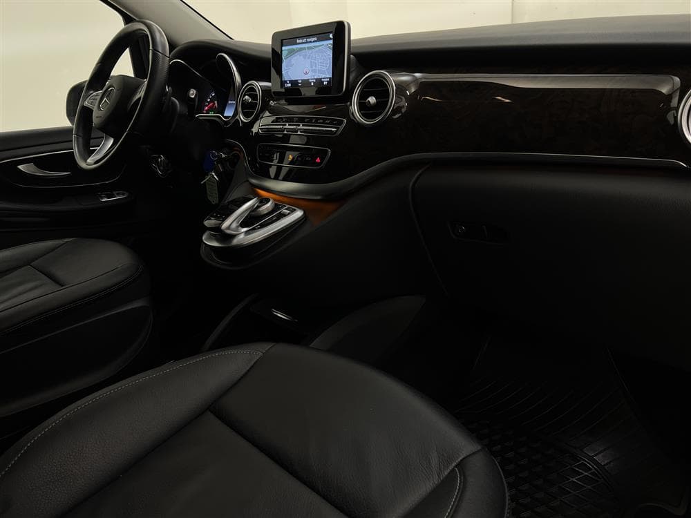 Mercedes-Benz V 250 AMG Automat 190hk 4Matic Värmare Moms 
