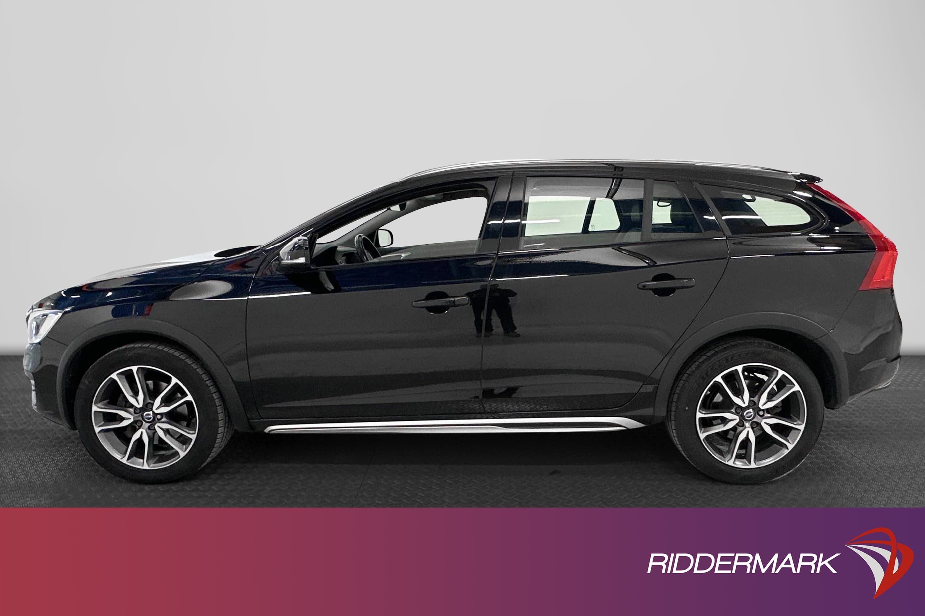 Volvo V60 D4 190hk Cross Country 