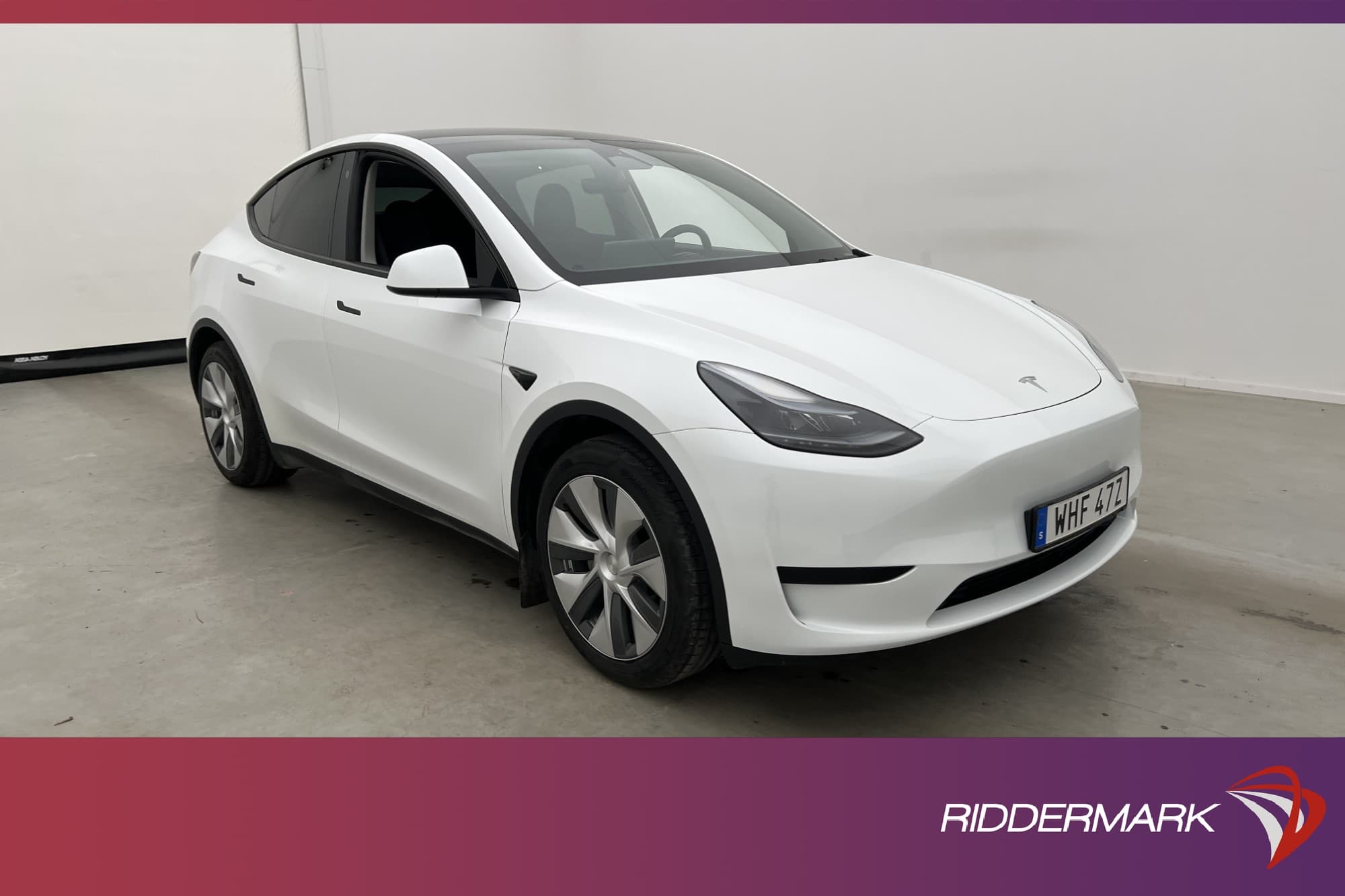 Tesla Model Y Standard Range