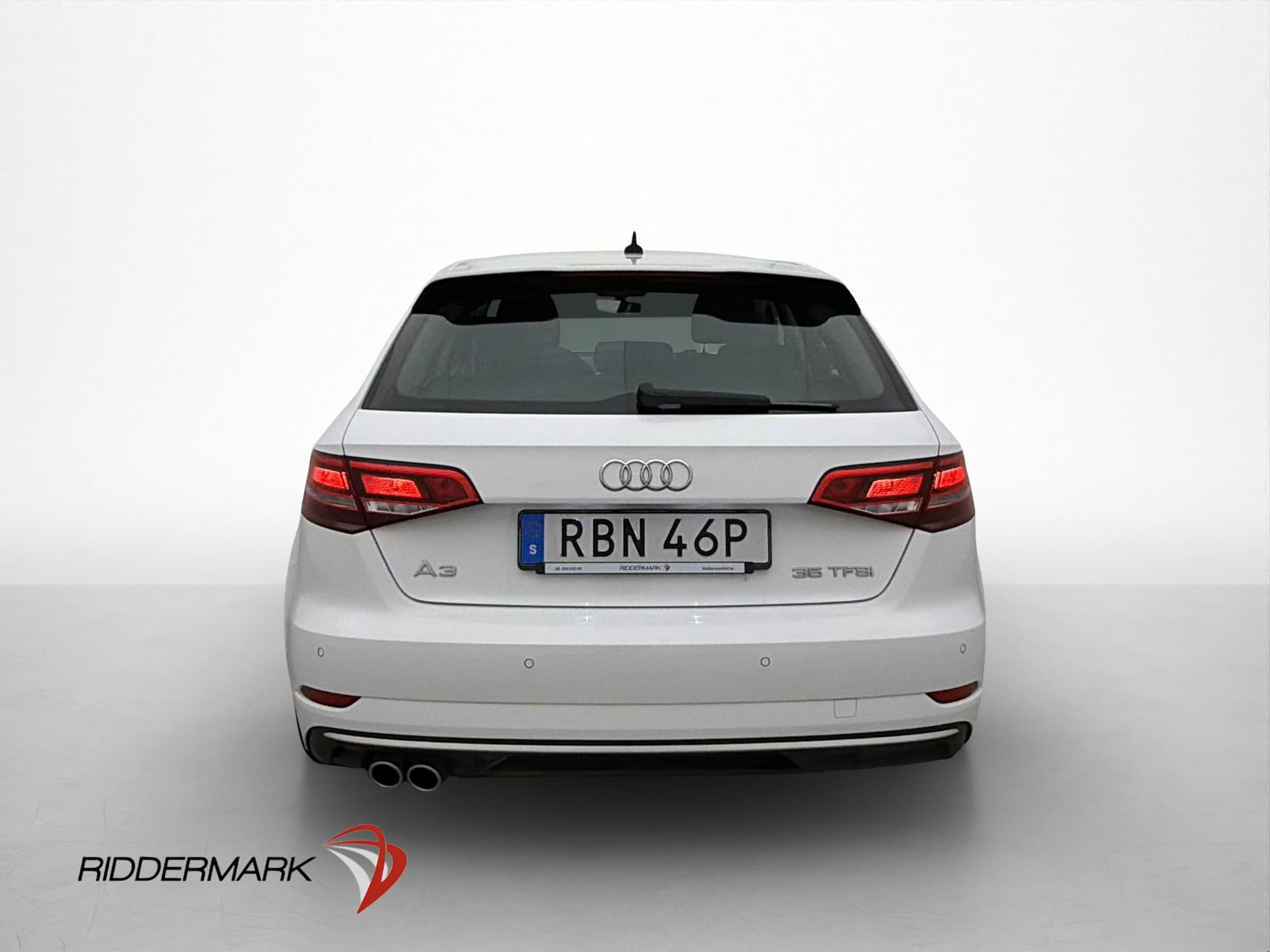 Audi A3 35 TFSI Sport Edition Adapt-fart P-Sensorer 2-Zons