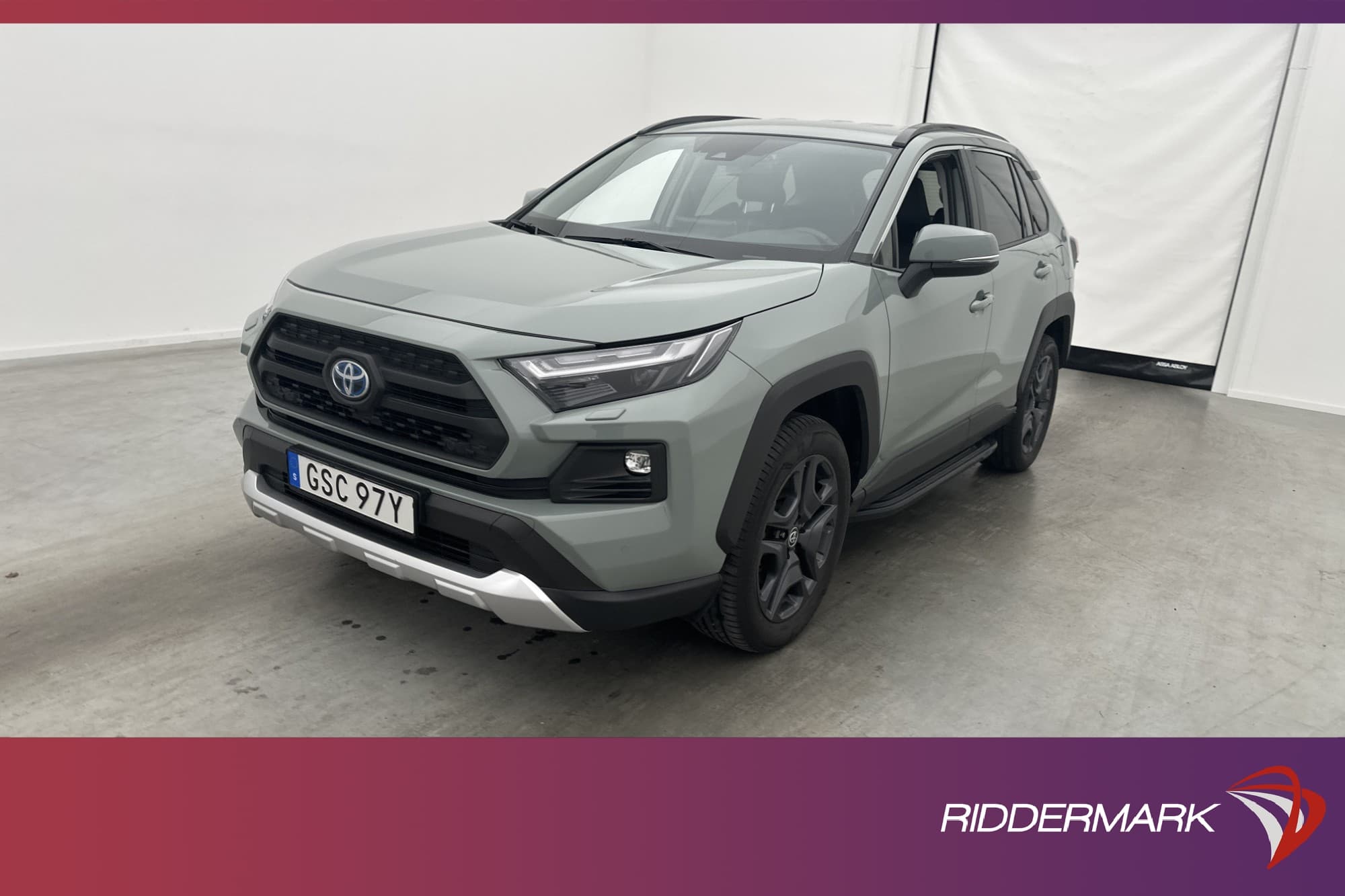 Toyota RAV4 Hybrid AWD 222hk