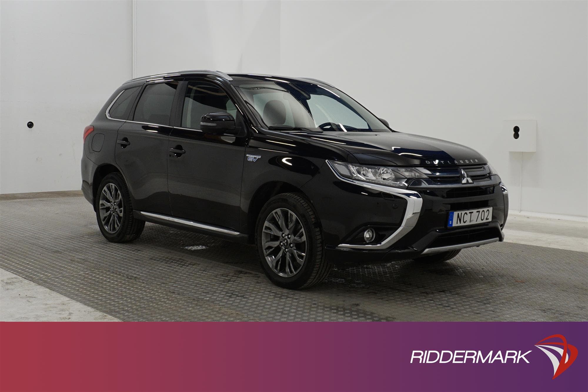 Mitsubishi Outlander PHEV 4WD 203hk