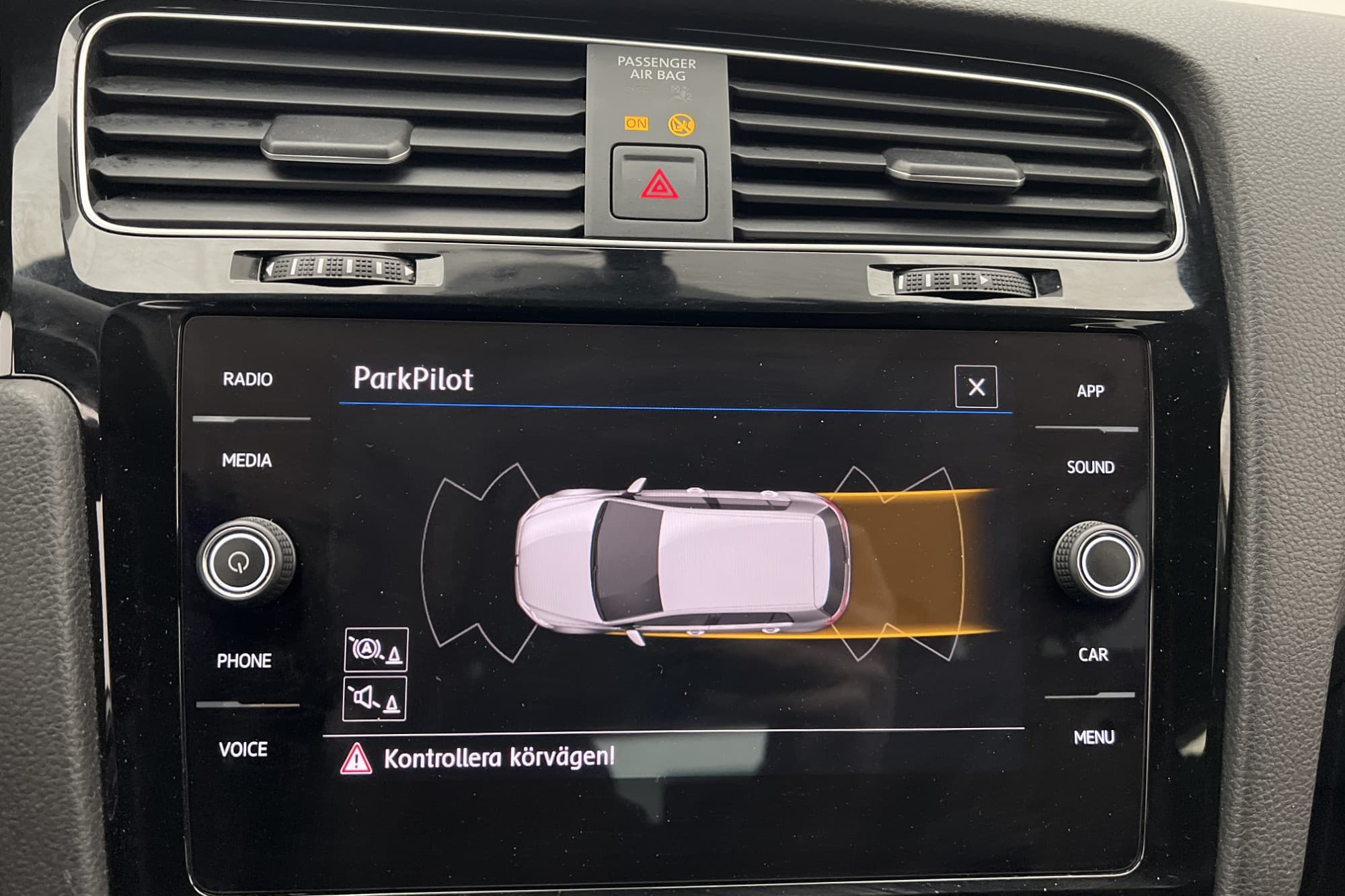 Volkswagen Golf GTE 1.4 TSI Cockpit Värm CarPlay Adapt-fart