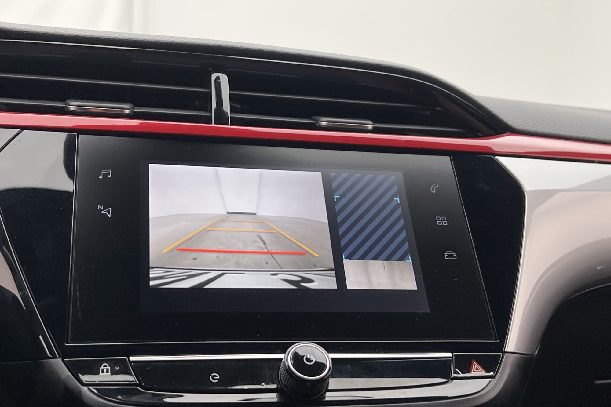 Opel Corsa-e 136hk GSi Kamera CarPlay Rattvärme Navigation