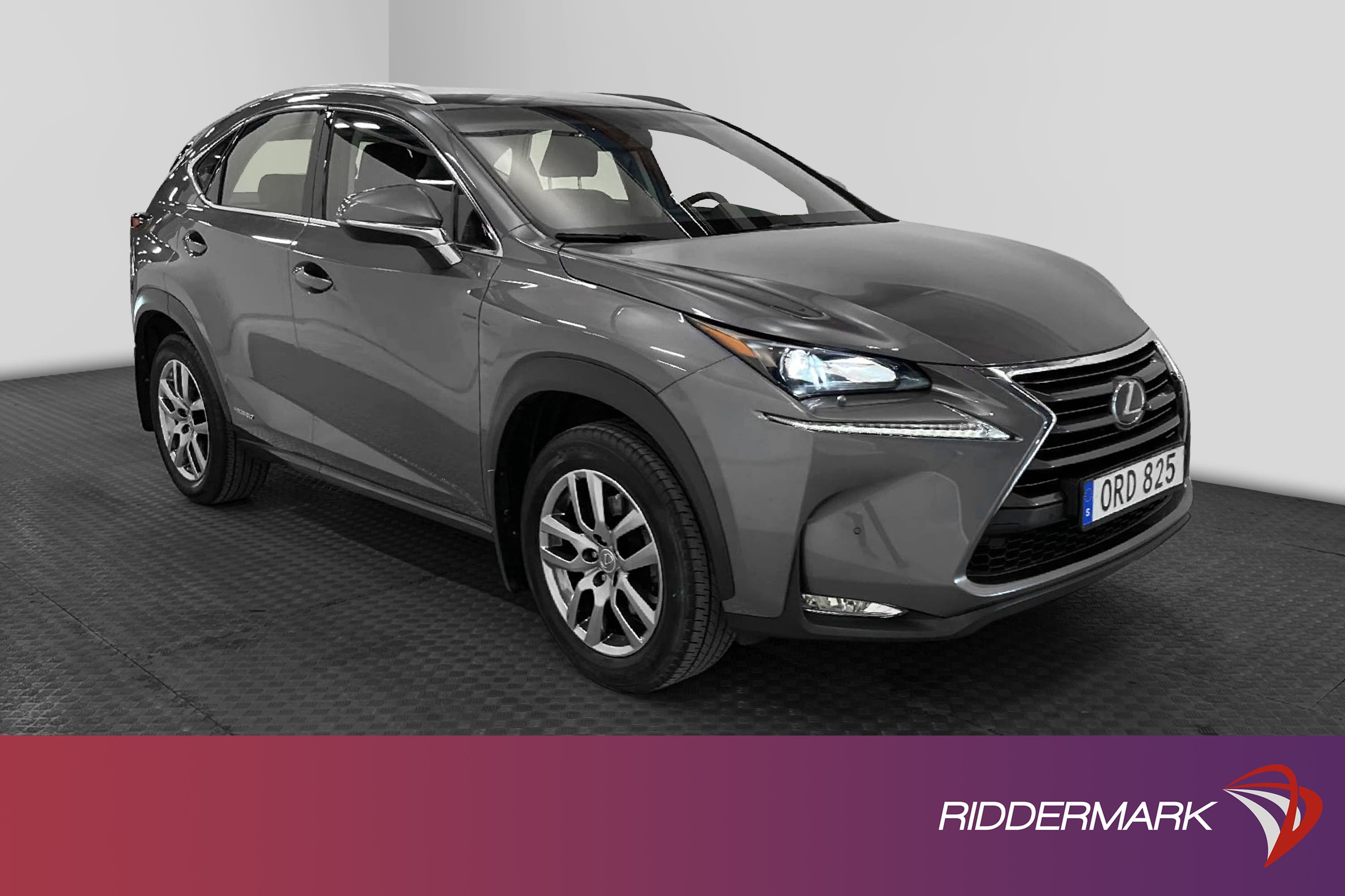 Lexus NX 300h 2.5 AWD 197hk