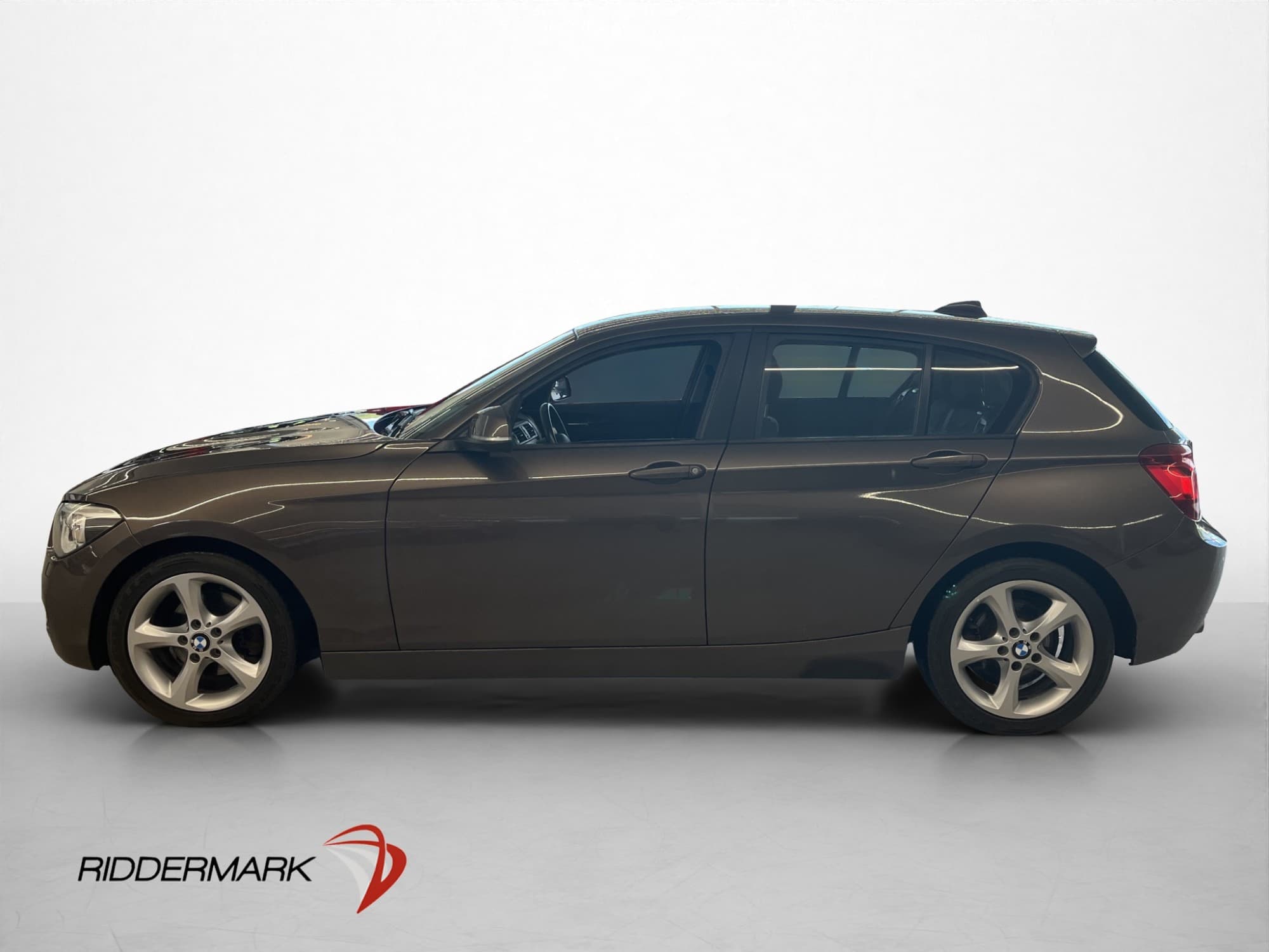 BMW 118 d xDrive 143hk Sensorer Keyless Farthållare