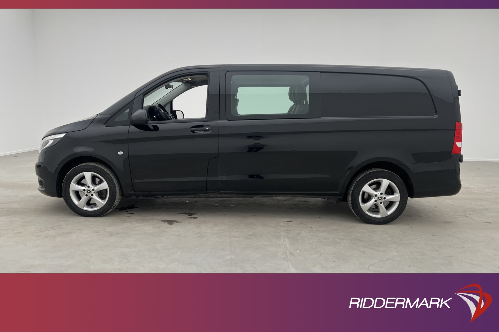 Mercedes-Benz Vito Mixto