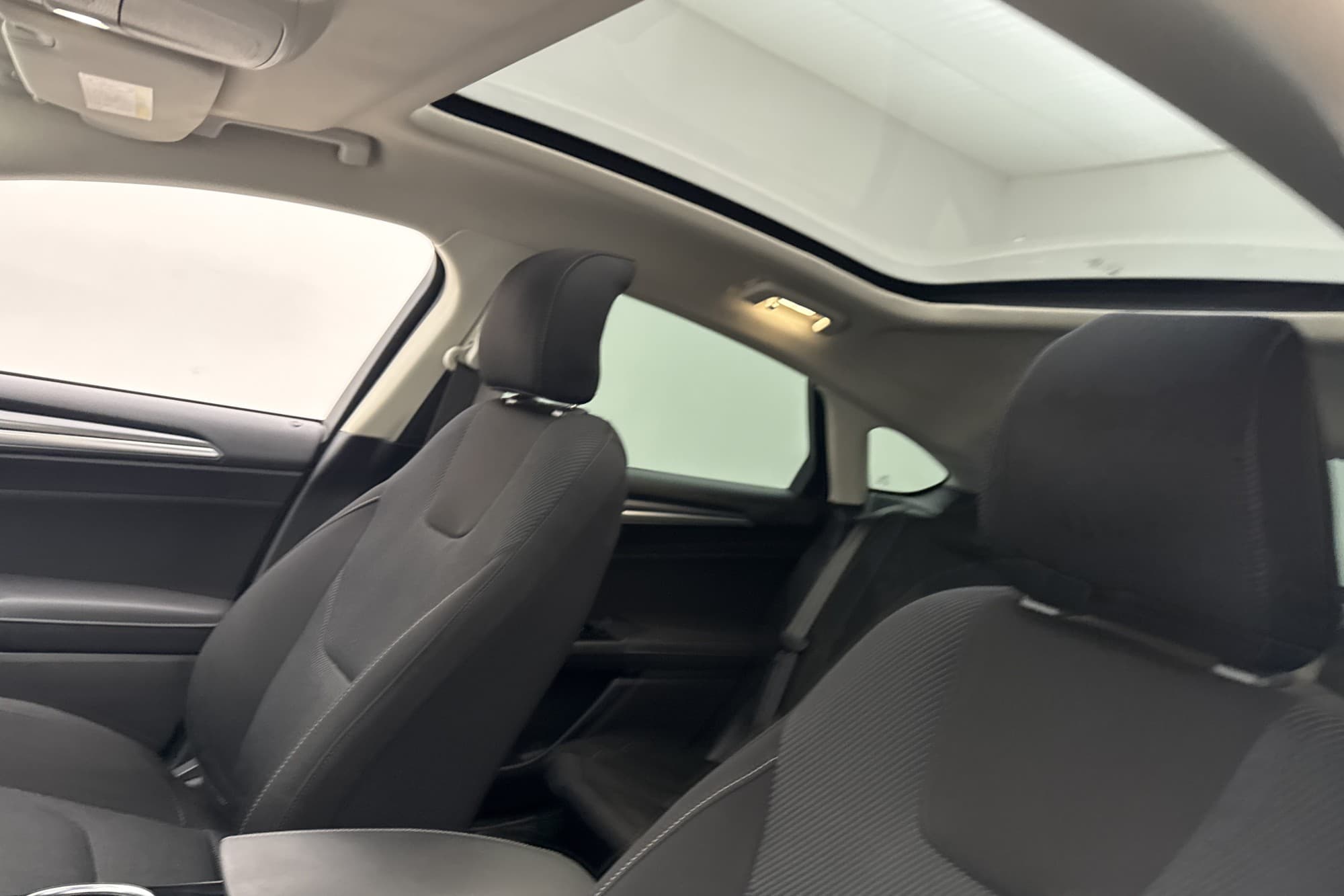 Ford Mondeo EcoBoost 160hk Business Pano Värm Kamera CarPlay