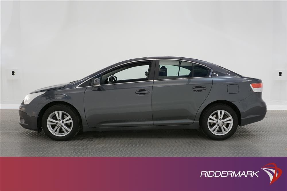 Toyota Avensis 1.8 Sedan 147hk