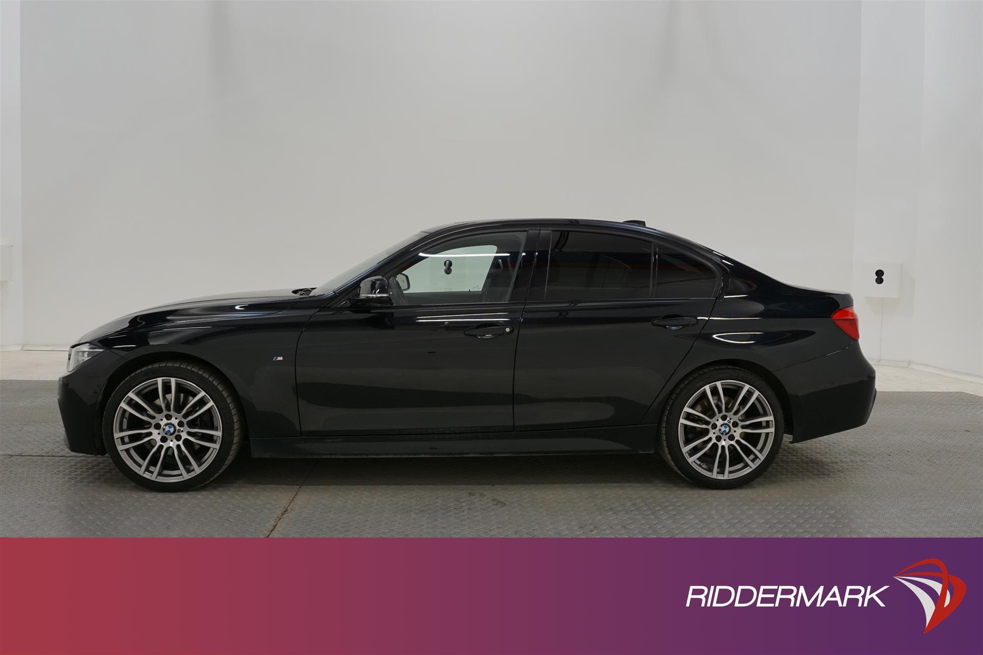 BMW 330d xDrive 258hk M-sport