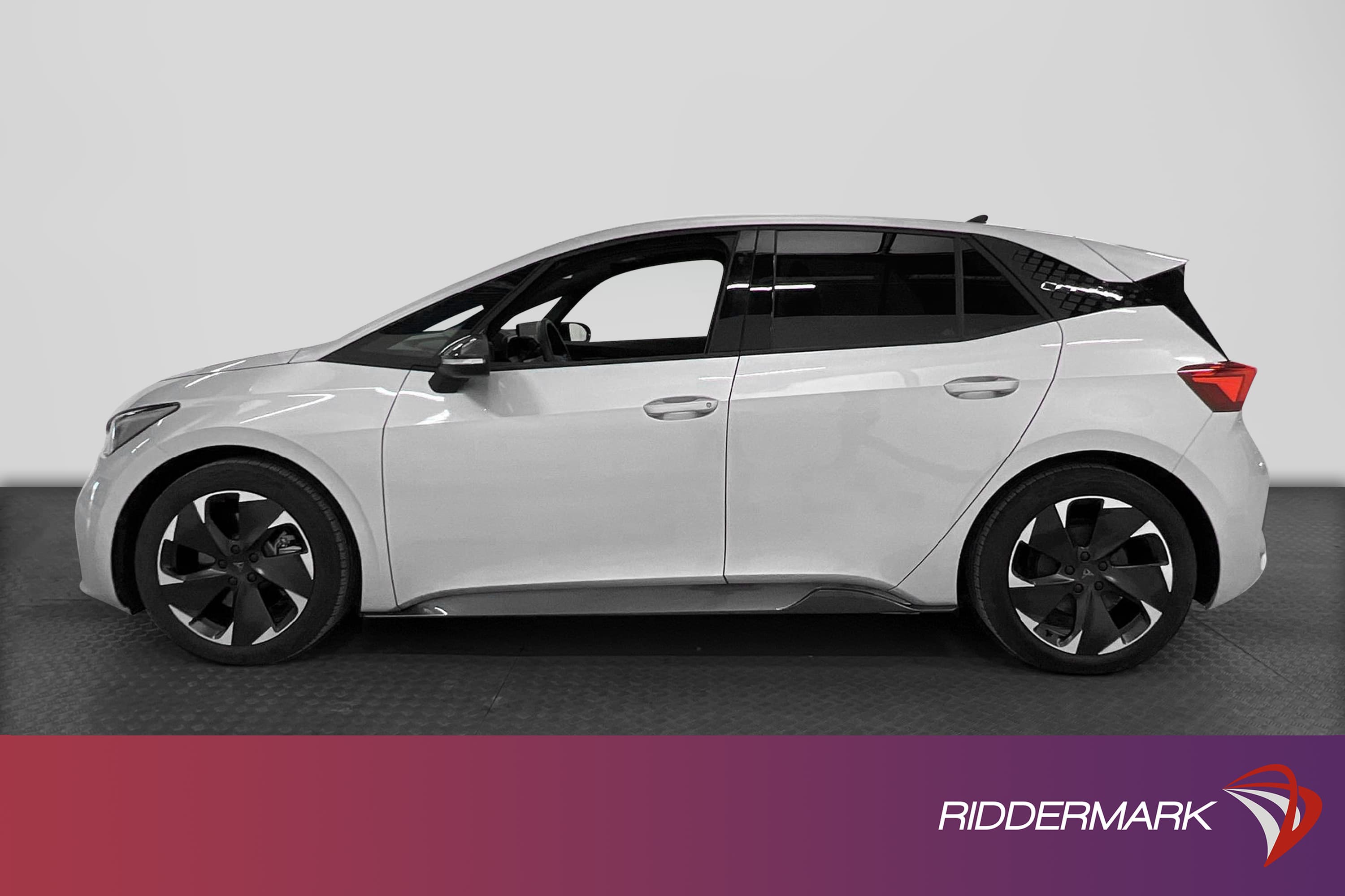 CUPRA Born e-boost 77 kWh 231hk