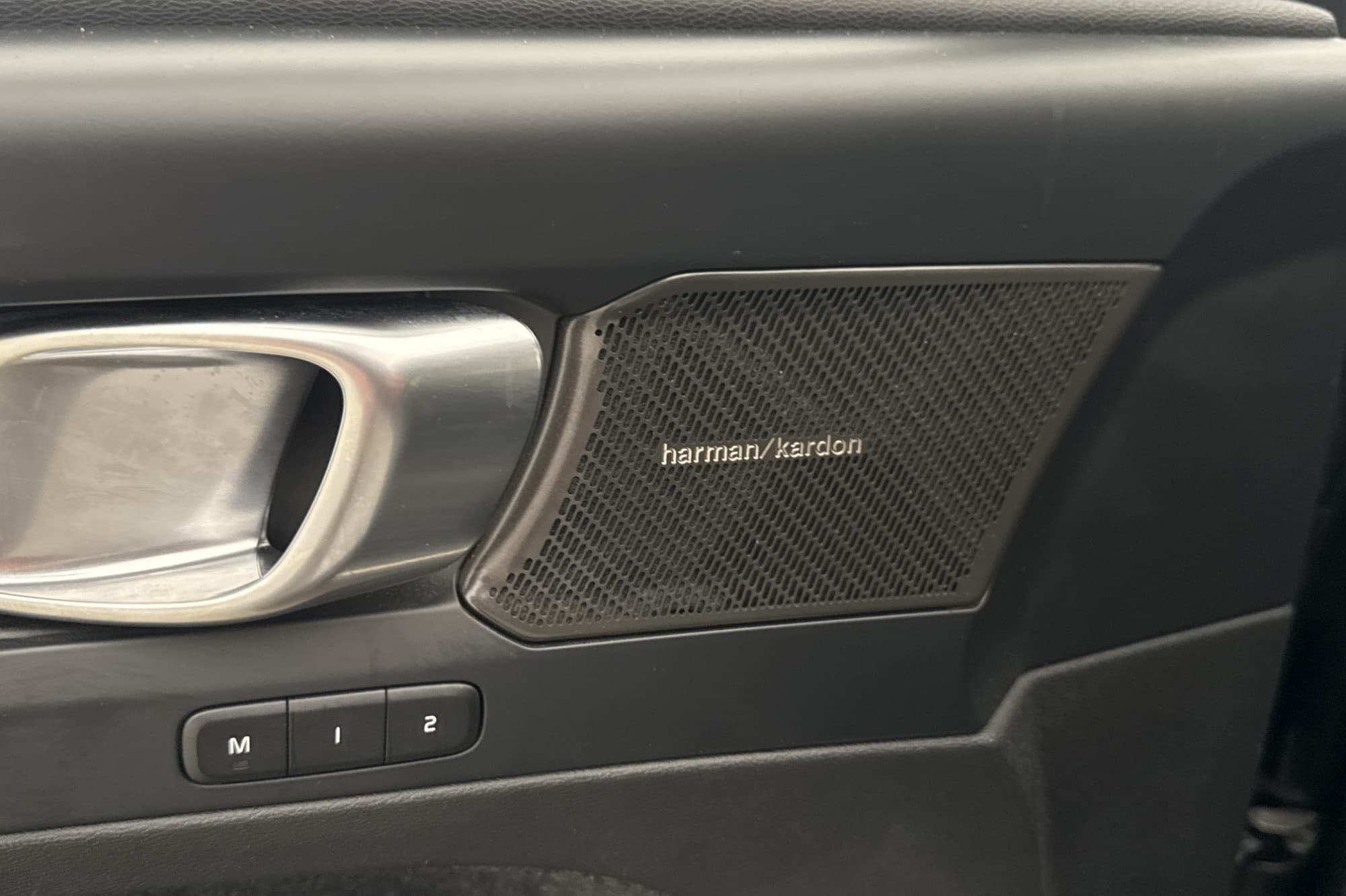Volvo XC40 Recharge Twin motor Ultimate Värmare Pano H/K 360