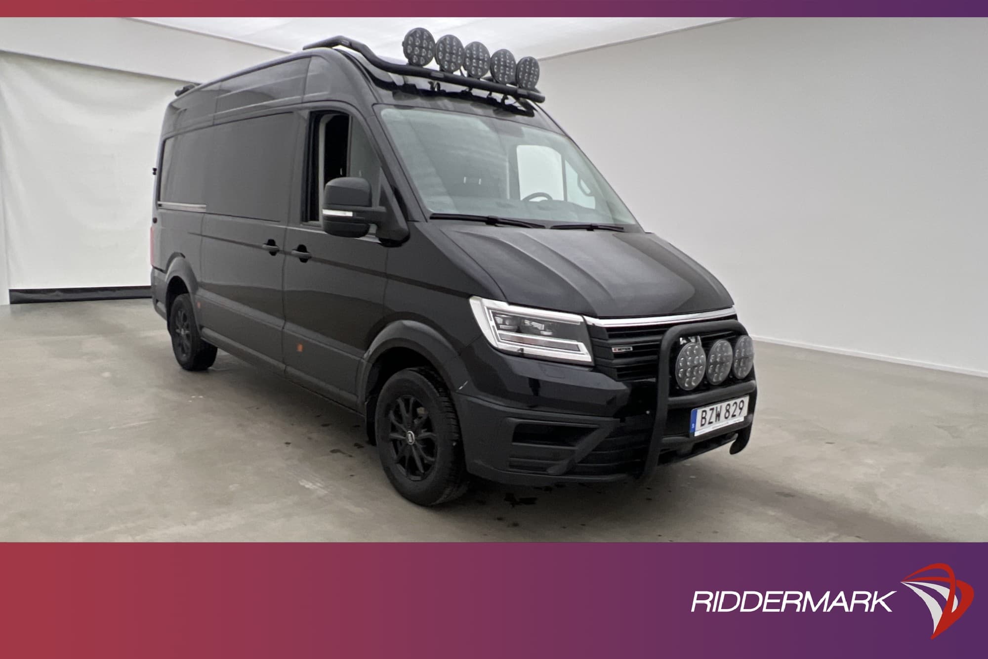 Volkswagen Crafter Dubbelhytt L2H2 4M Värm Drag 2xDörr Moms