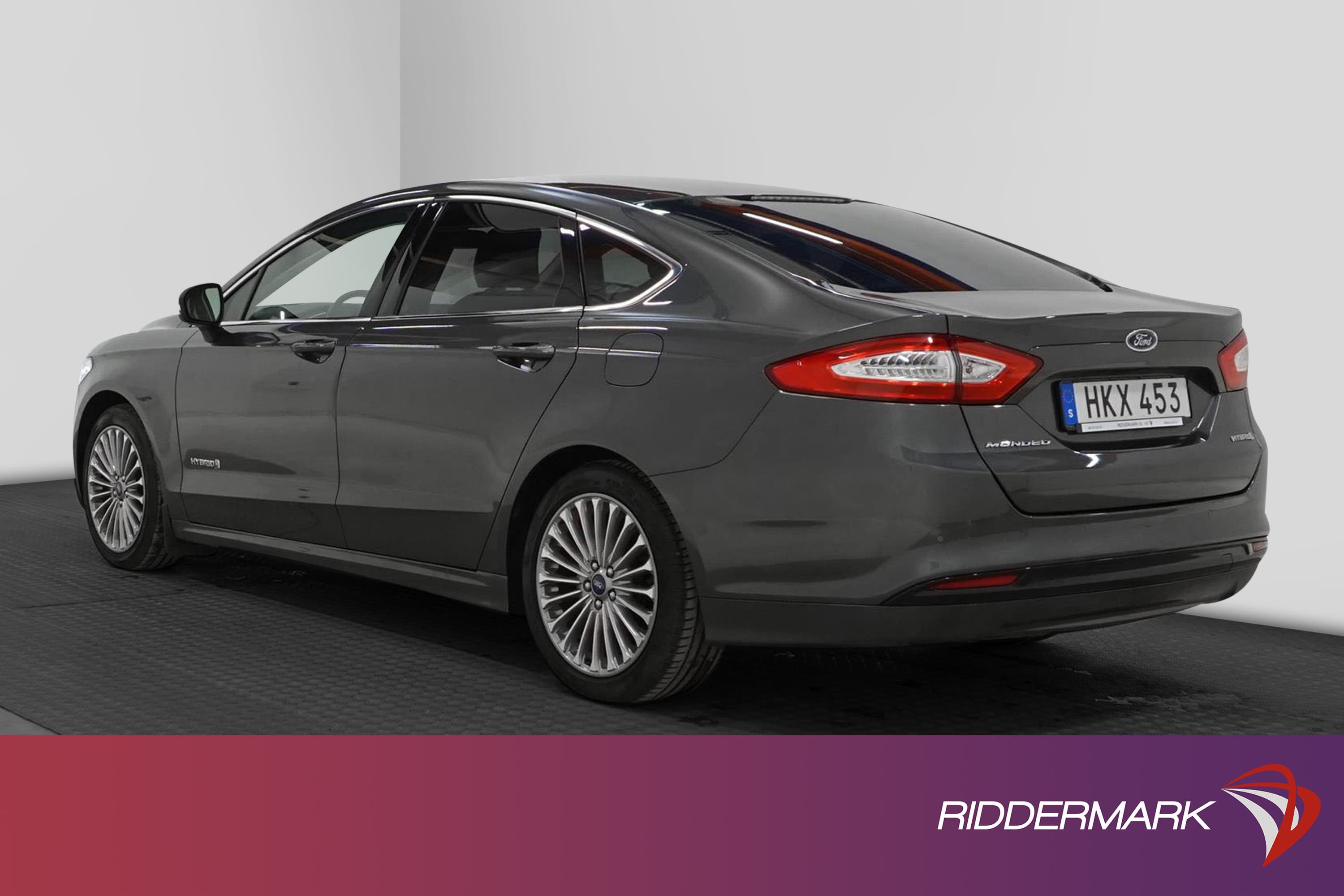 Ford Mondeo Hybrid e-CVT 187hk Keyless Helskinn 0,5L/mil