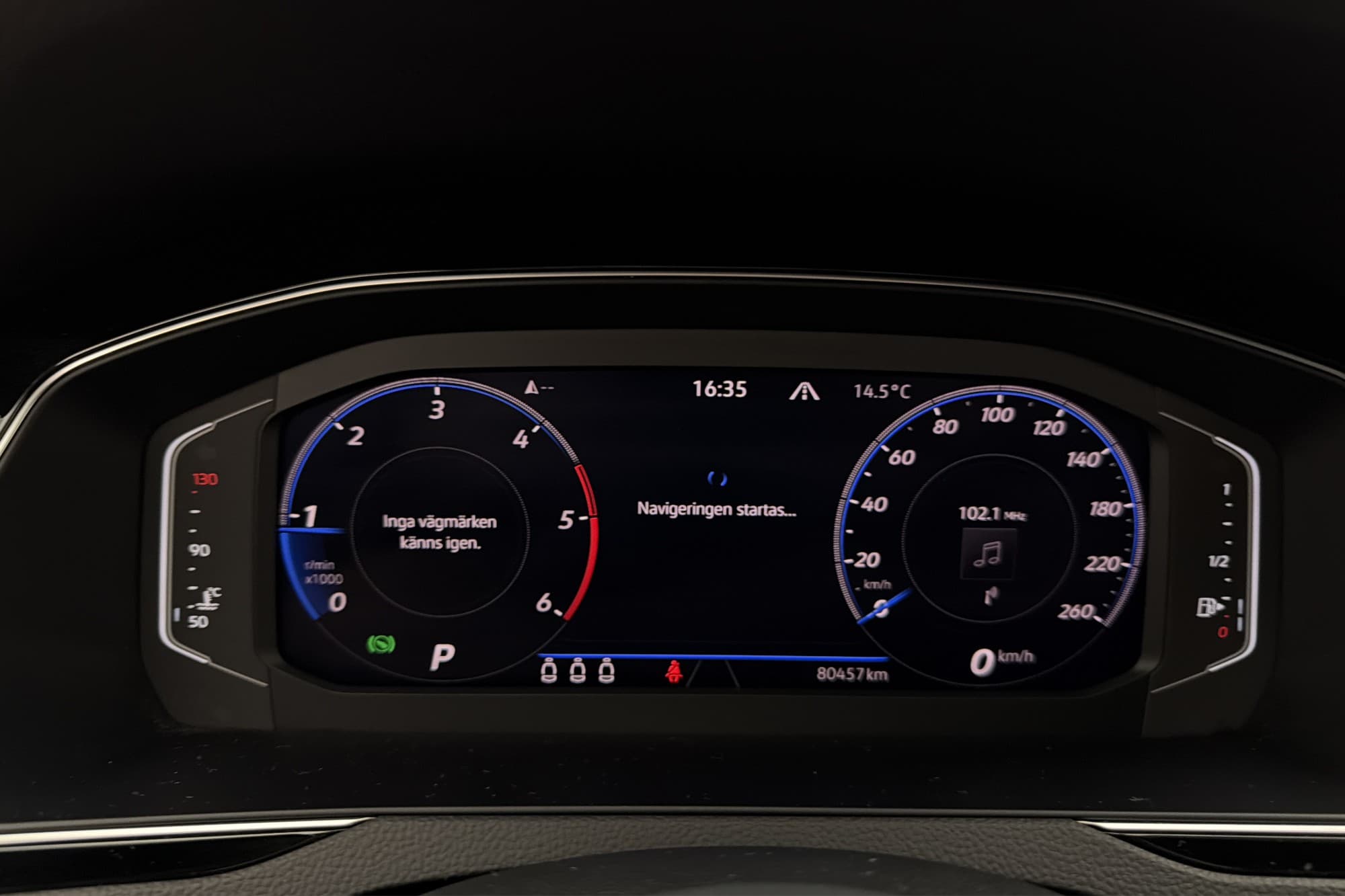 Volkswagen Passat Alltrack 4M Cockpit Värmare MOMS CarPlay