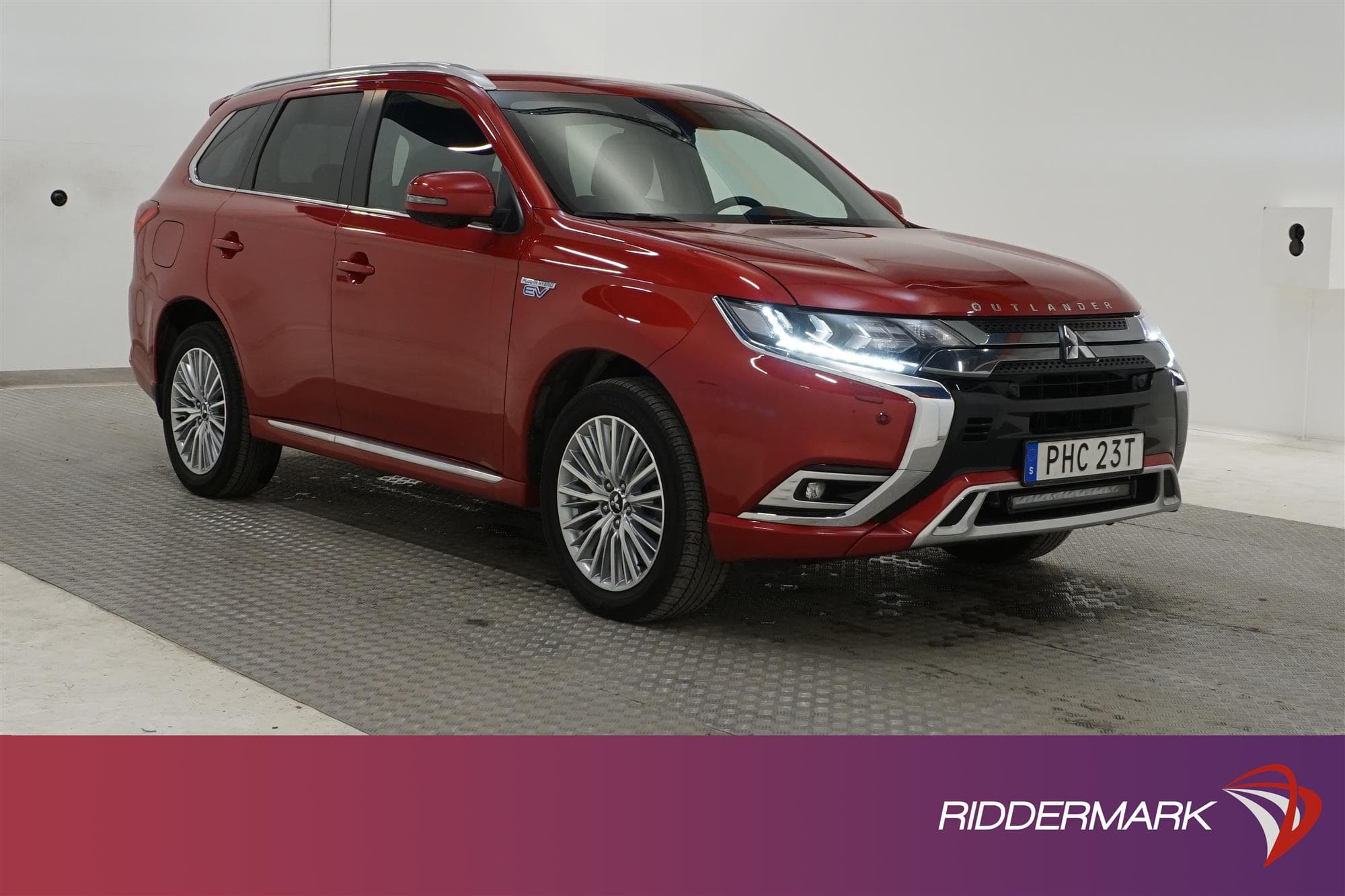 Mitsubishi Outlander PHEV 4WD 230hk