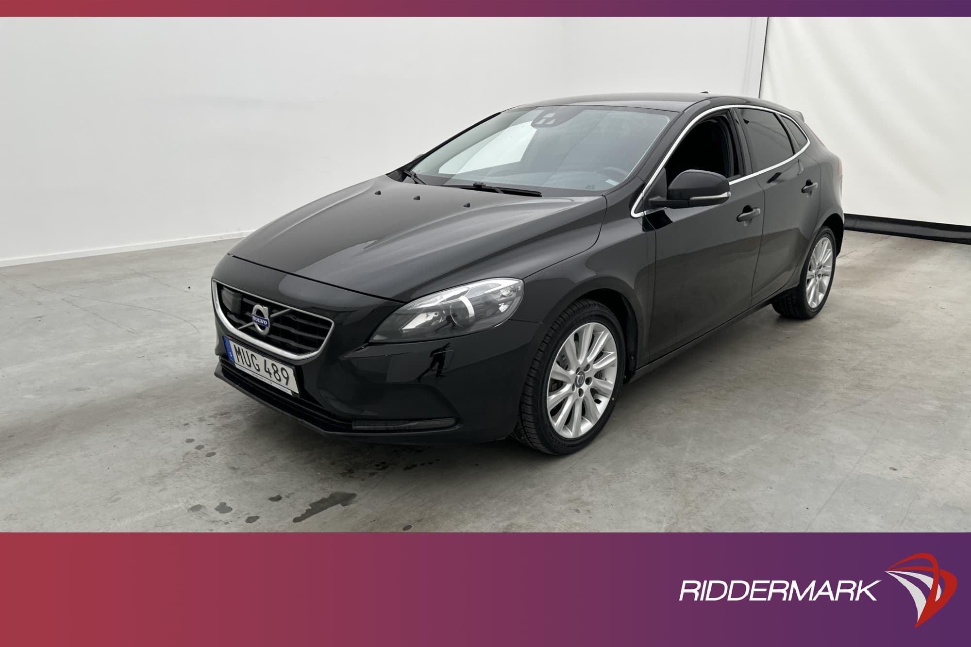 Volvo V40 D4