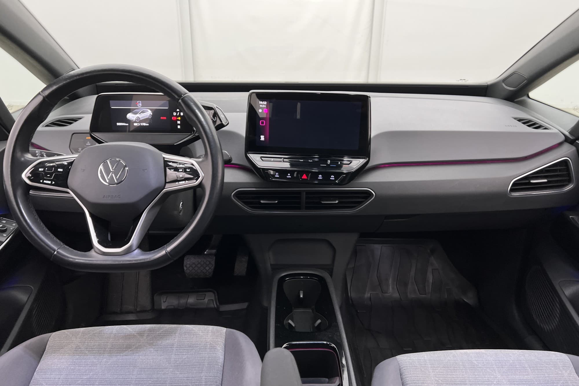 Volkswagen ID.3 Pro Performance Life Värmare CarPlay MOMS