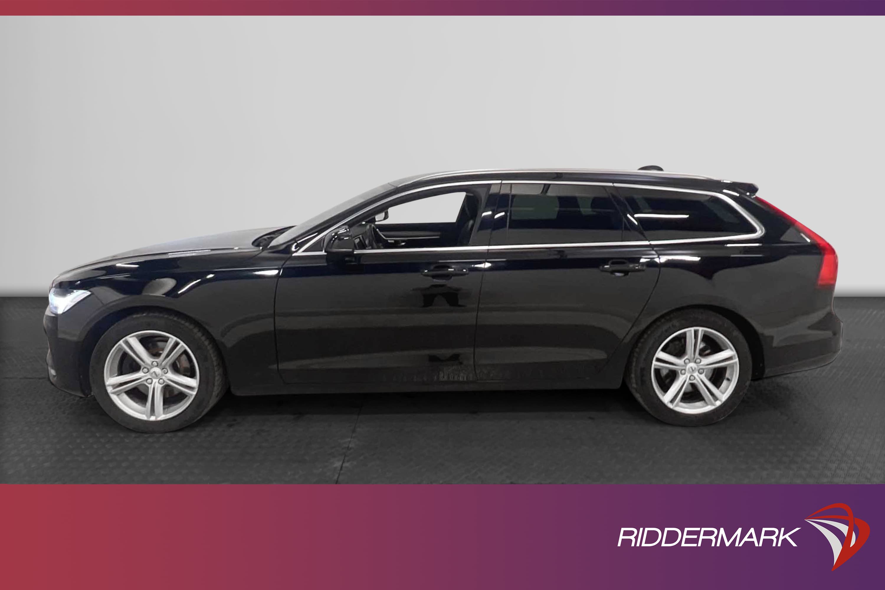 Volvo V90 D5 AWD