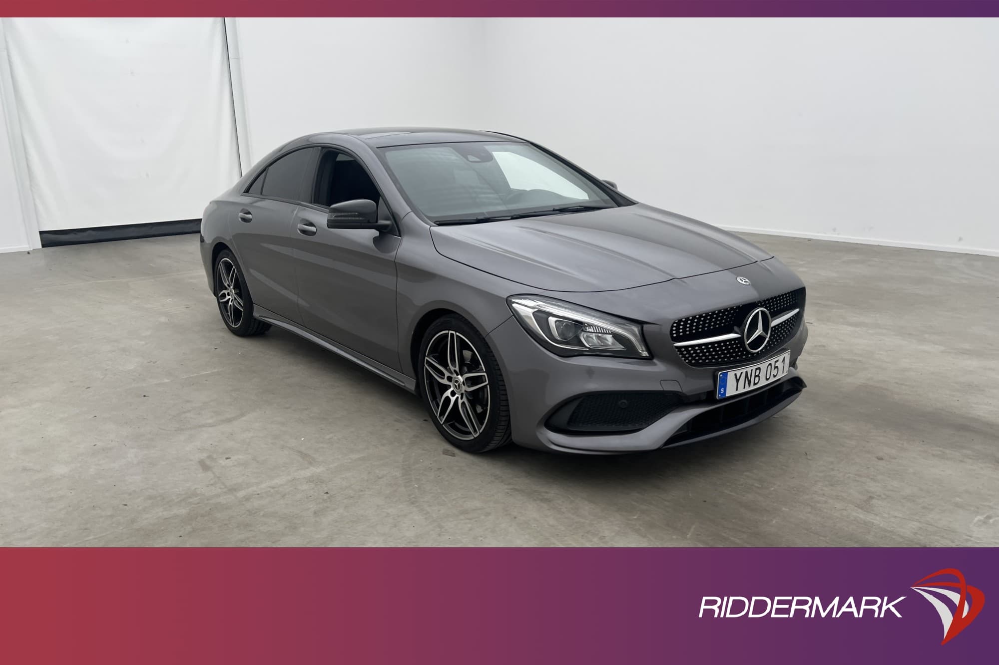 Mercedes-Benz CLA 200
