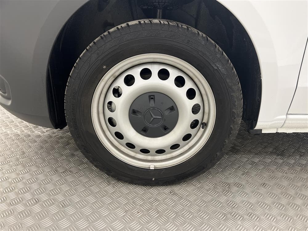 Mercedes-Benz e-Vito Automat 3-sits 41kWh Lång Moms 
