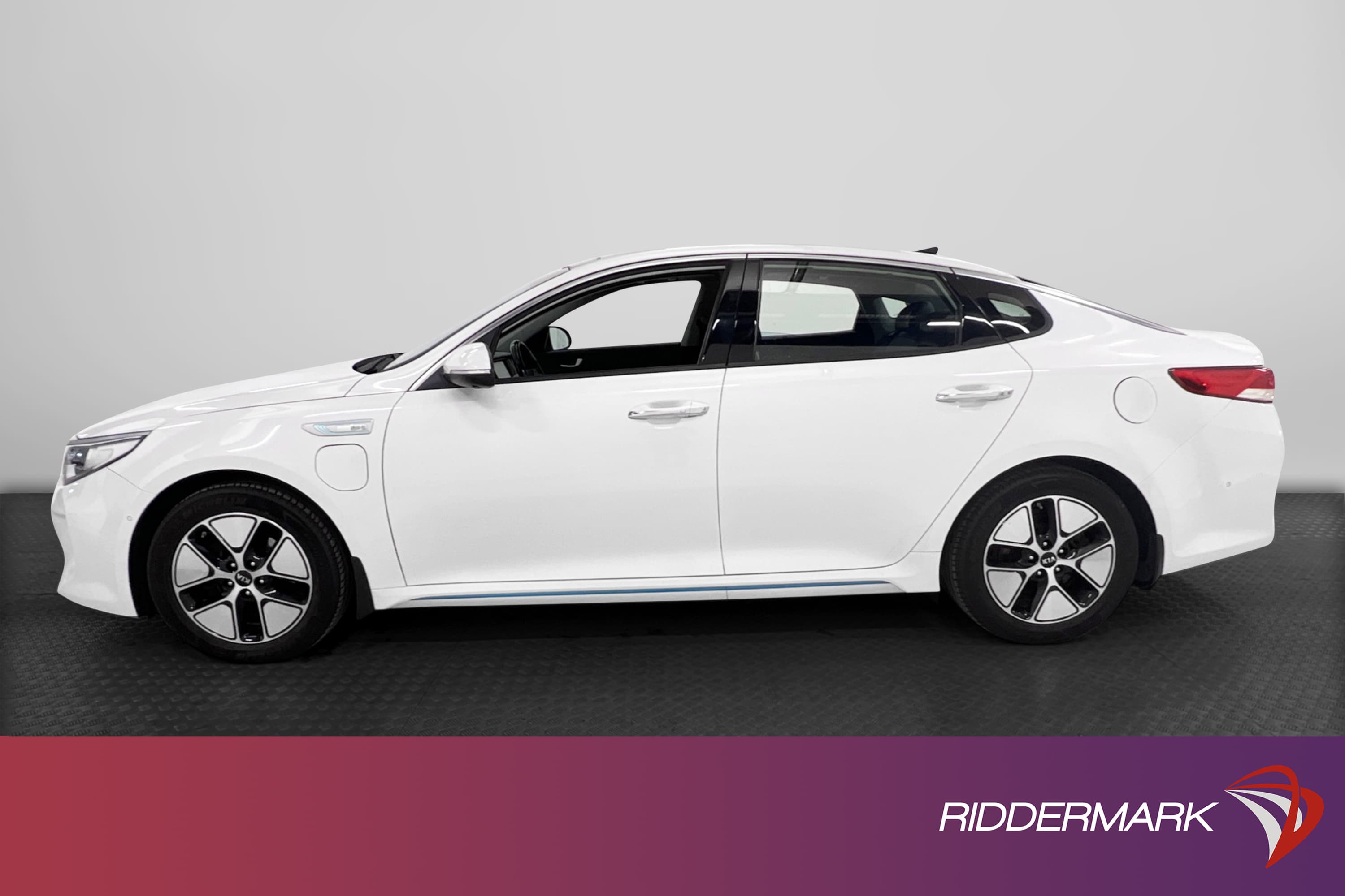 Kia Optima Plug-in 205hk