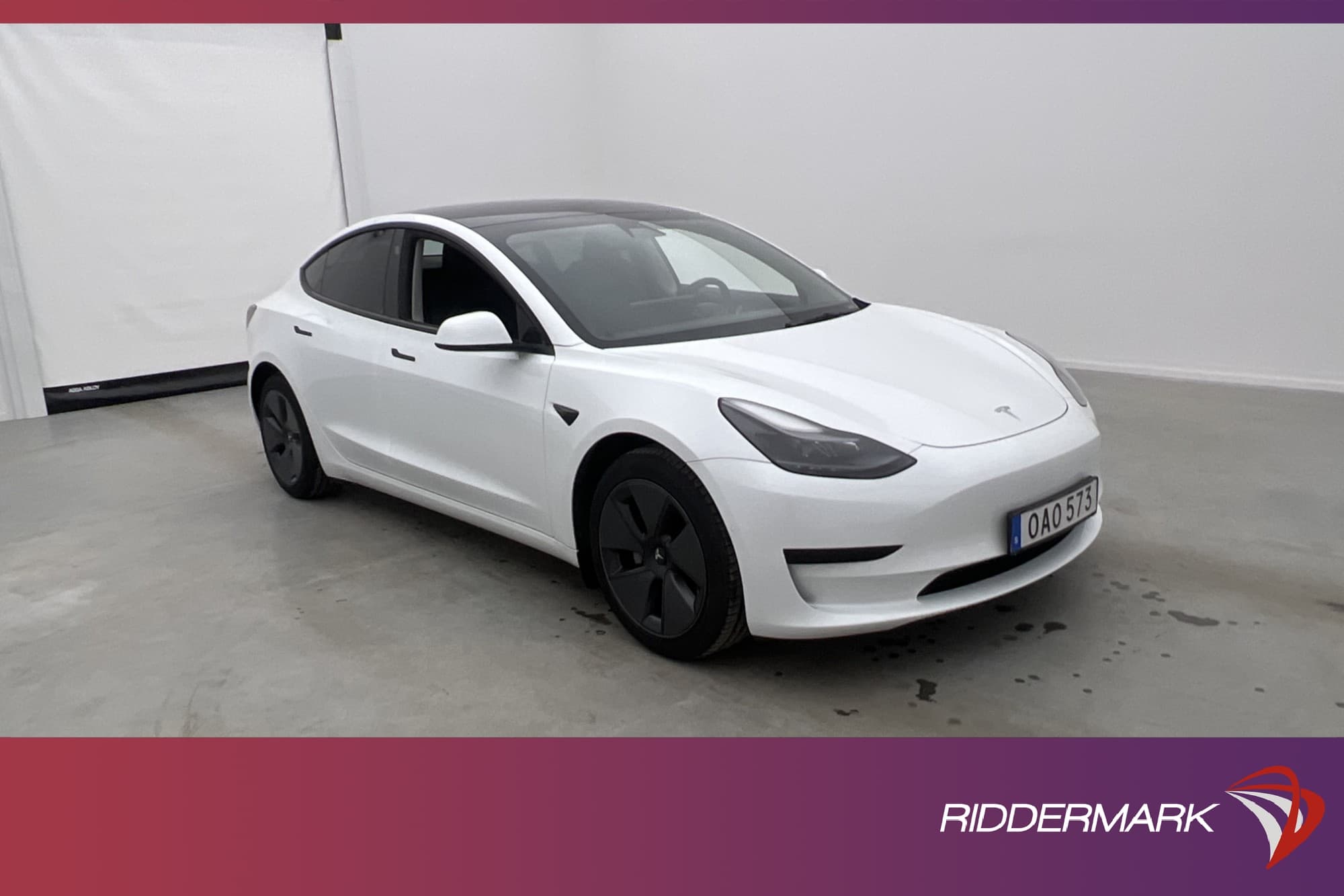 Tesla Model 3 Standard Range Plus 325hk