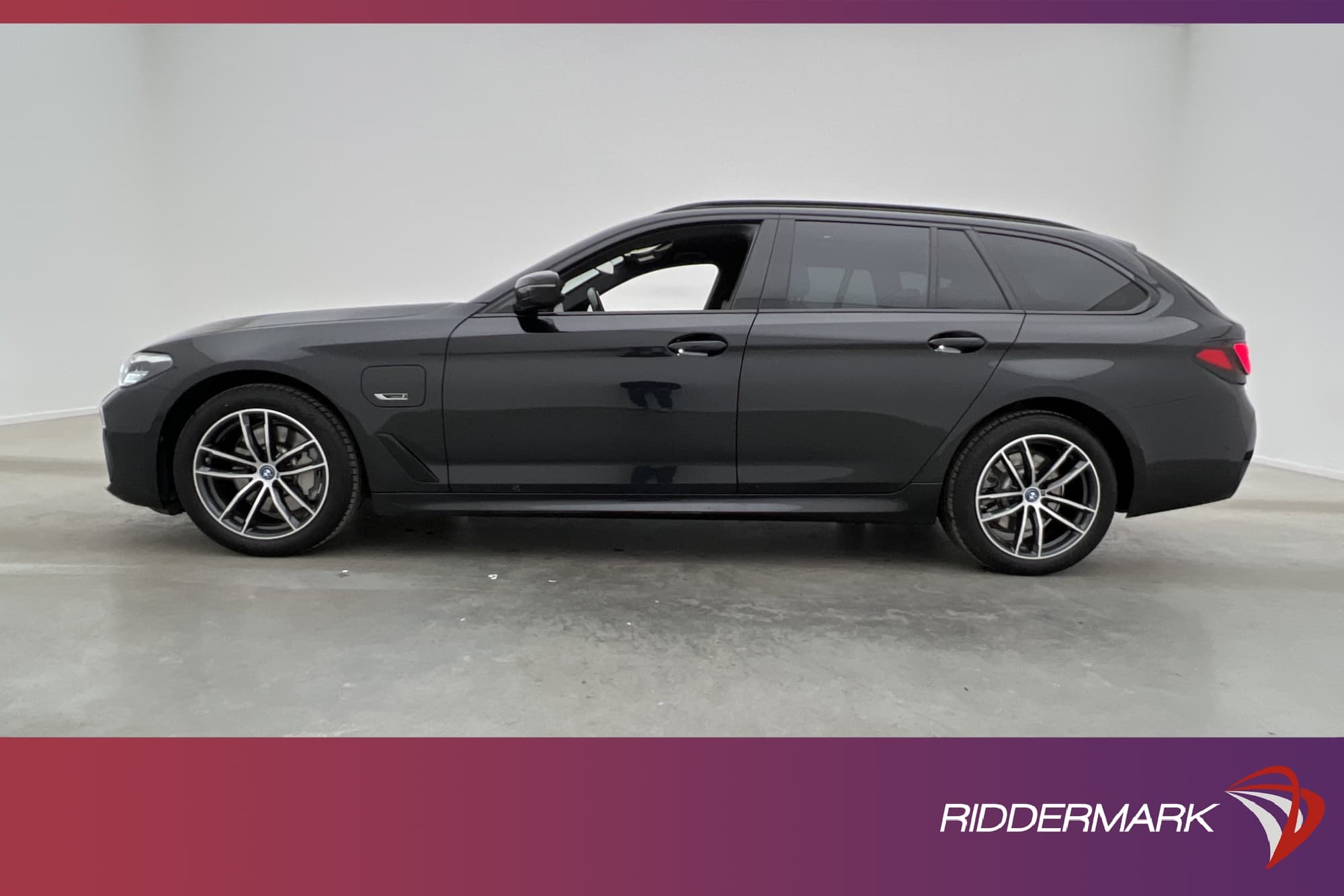 BMW 530e xDrive 292hk M Sport Navi Kamera Drag Skinn Ambient