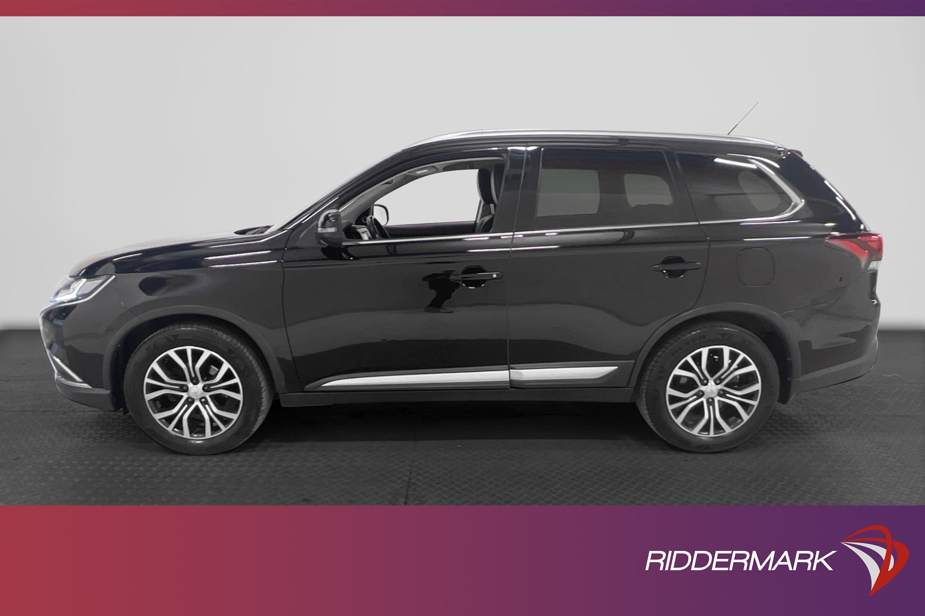 Mitsubishi Outlander 2.2 Di-D 150hk 4WD Business B-Kamera