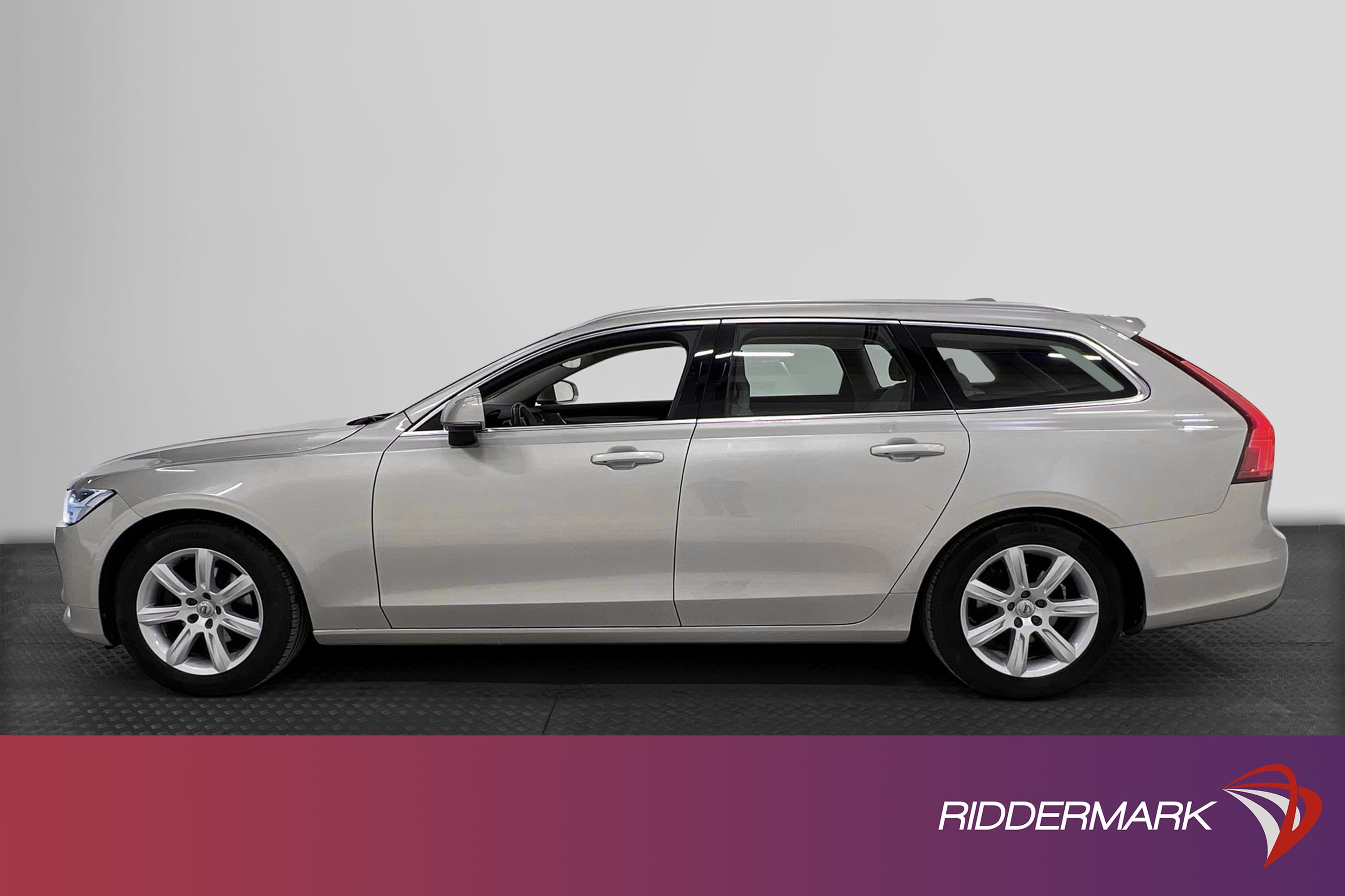Volvo V90 D4 AWD 190hk VoC Skinn Navi BLIS Backkamera Drag
