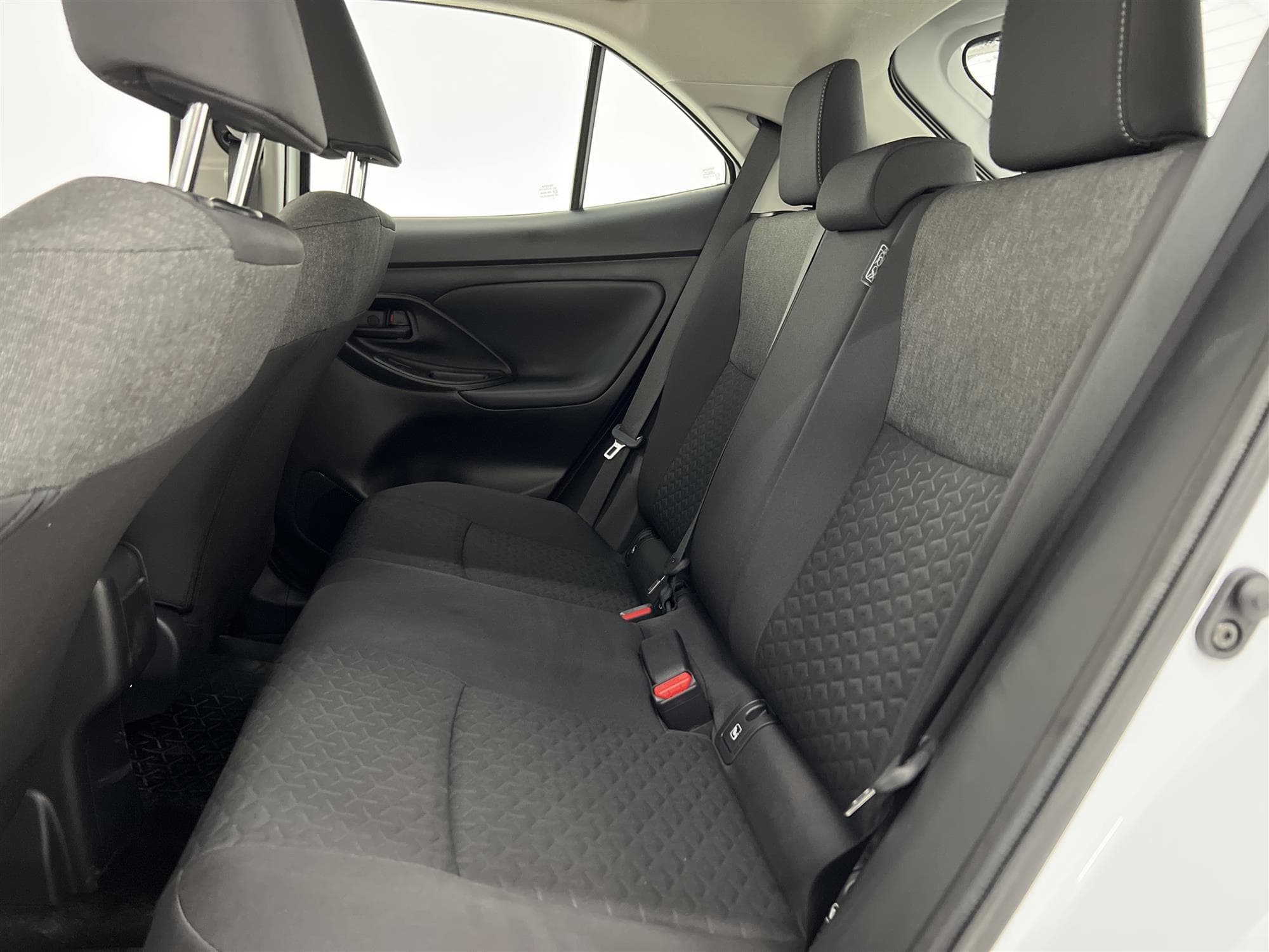 Toyota Yaris Cross Hybrid e-CVT 116hk Active B-Kamera