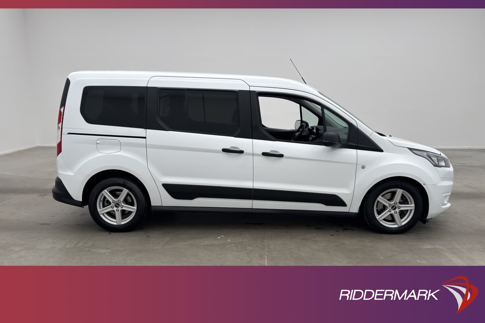 Ford Grand Tourneo Connect Lång Värm Drag B-Kam Moms 1-Ägare
