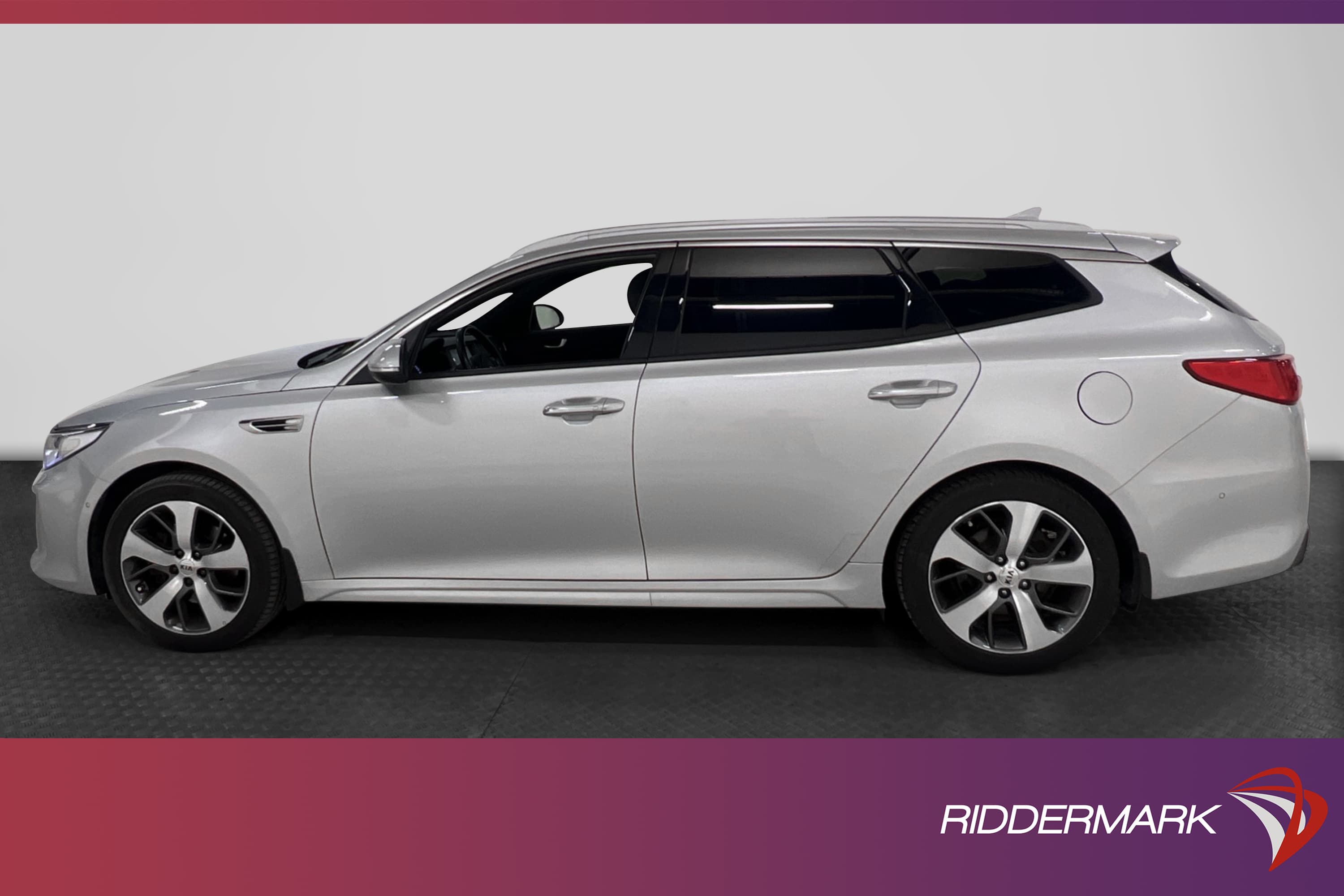Kia Optima 1.7 VGT 141hk