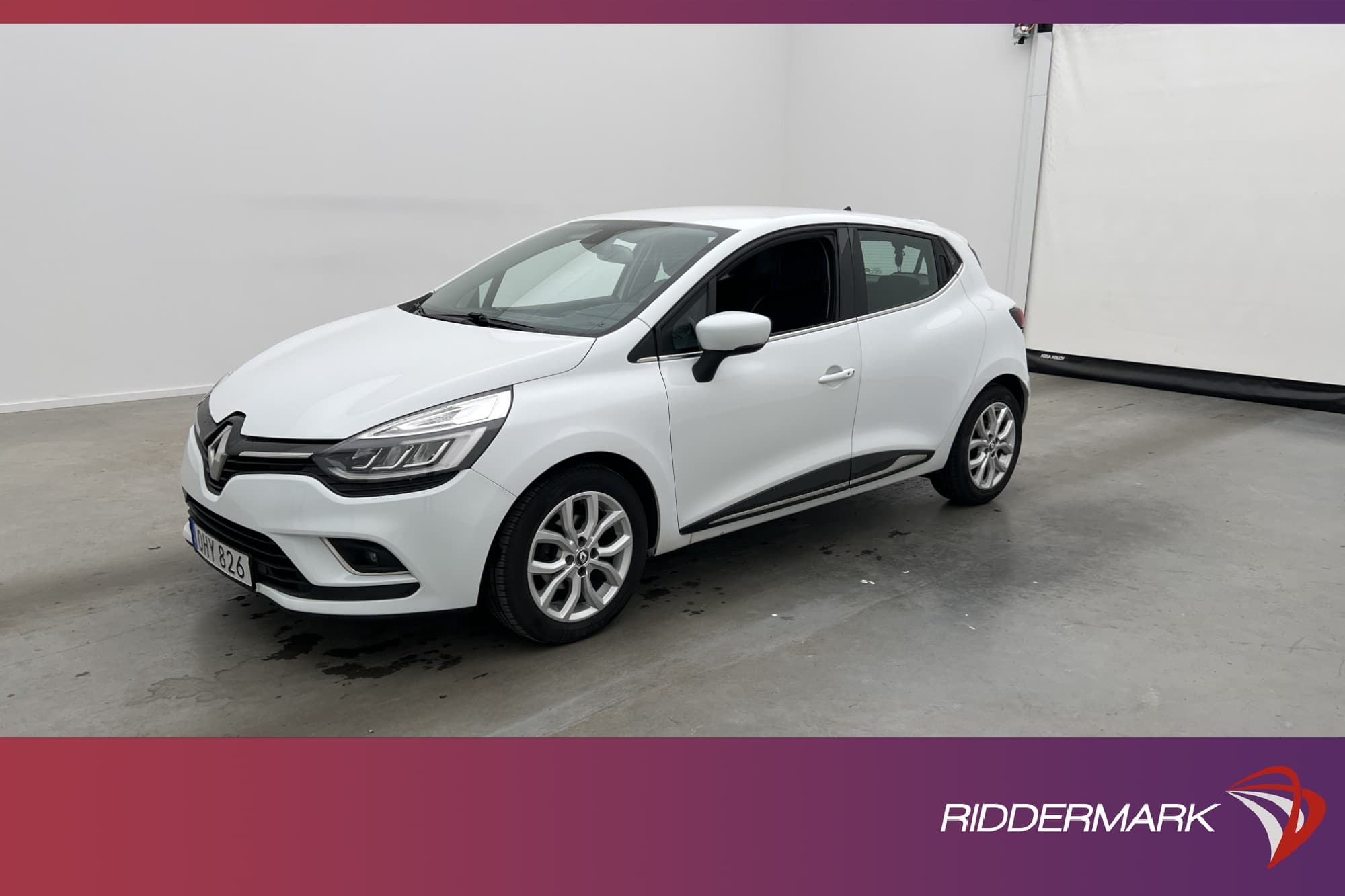 Renault Clio 1.2 TCe 118hk Intens M/K-Värmare Kamera Navi 