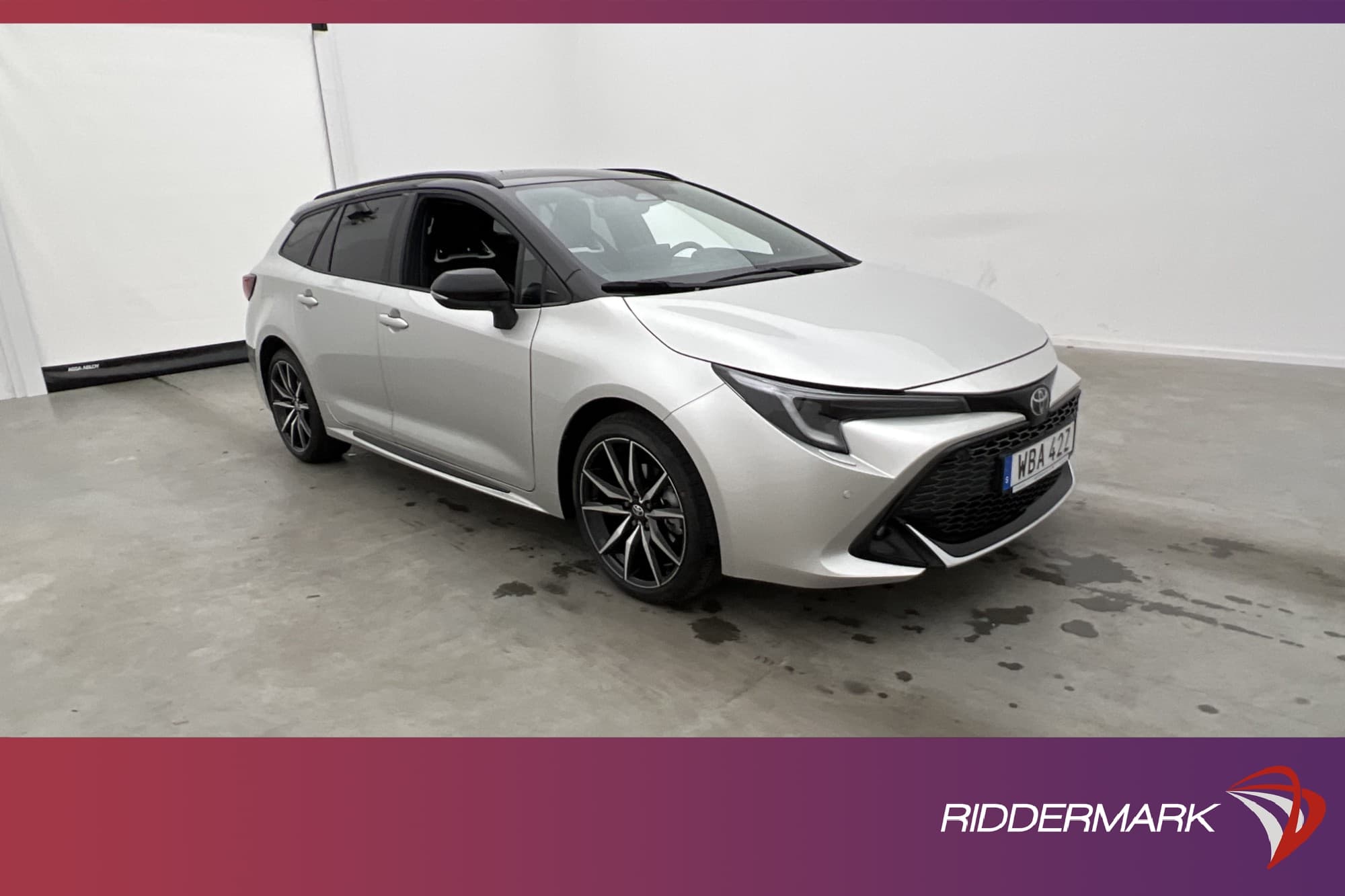 Toyota Corolla TS Hybrid 140hk