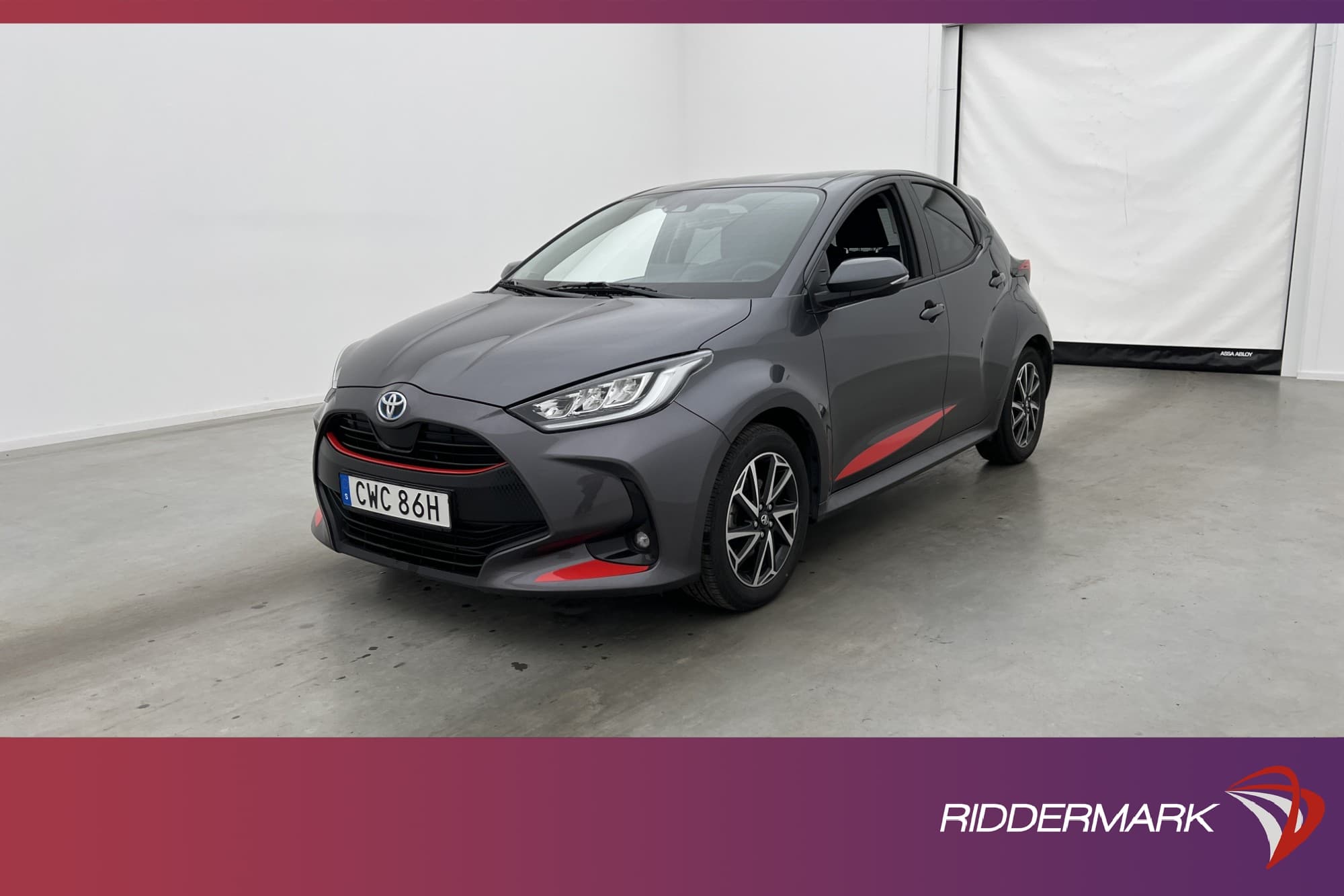 Toyota Yaris Hybrid Active Plus Kamera Rattvärm Adaptiv-fart