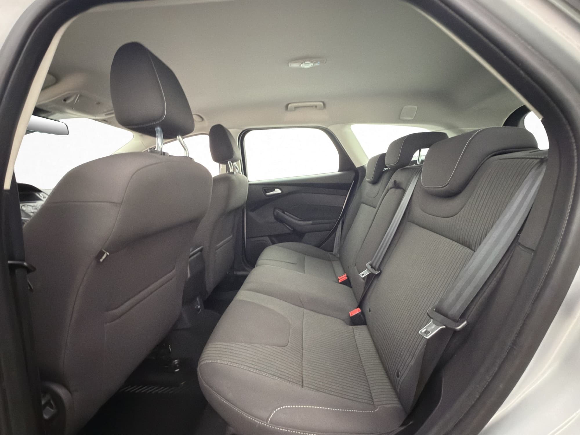 Ford Focus Kombi 1.0 Titanium En-Brukare Drag P-Sensorer