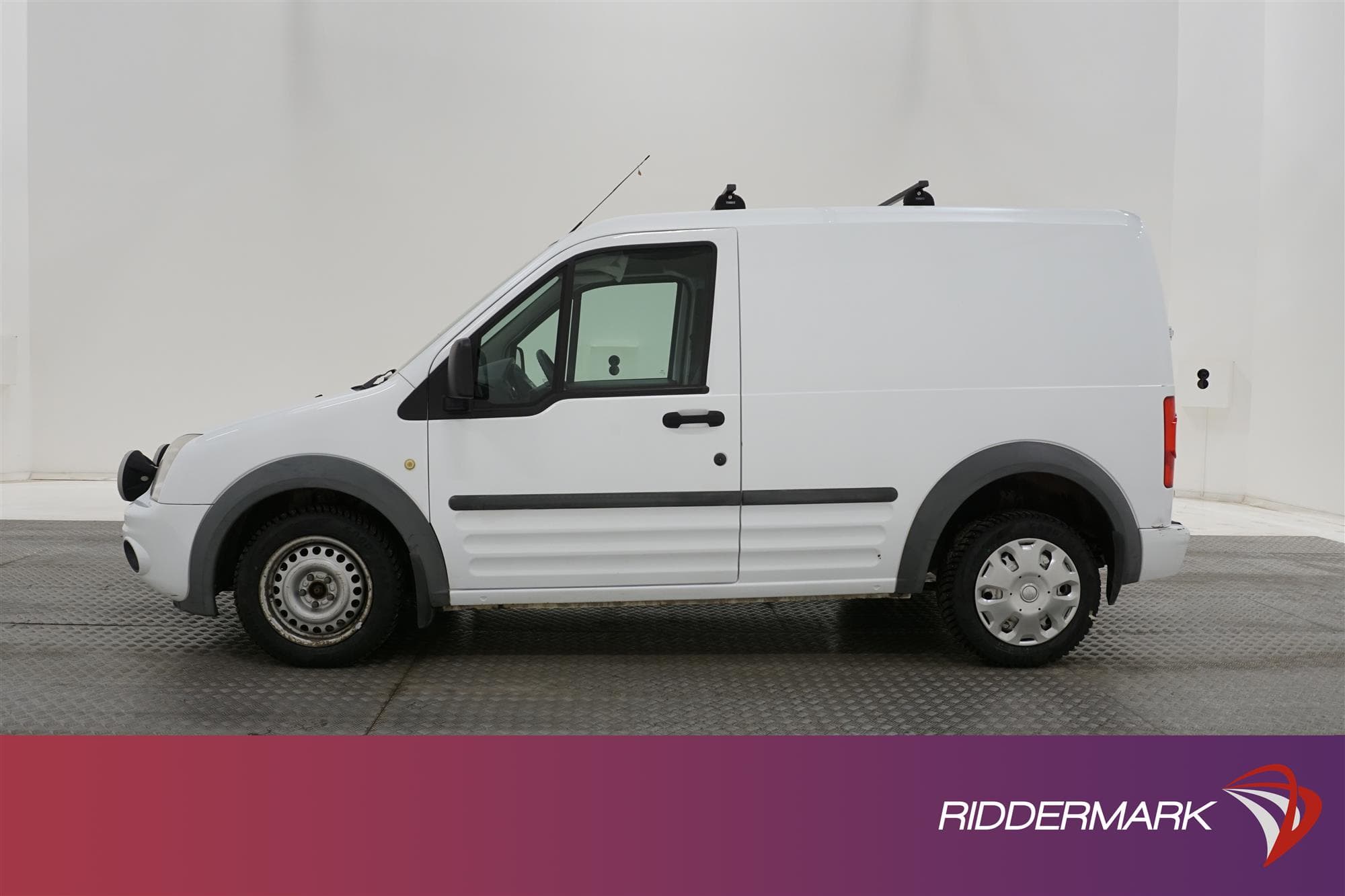 Ford Transit Connect 1.8TDCi 90hk Dragkrok Värmare Takräcke