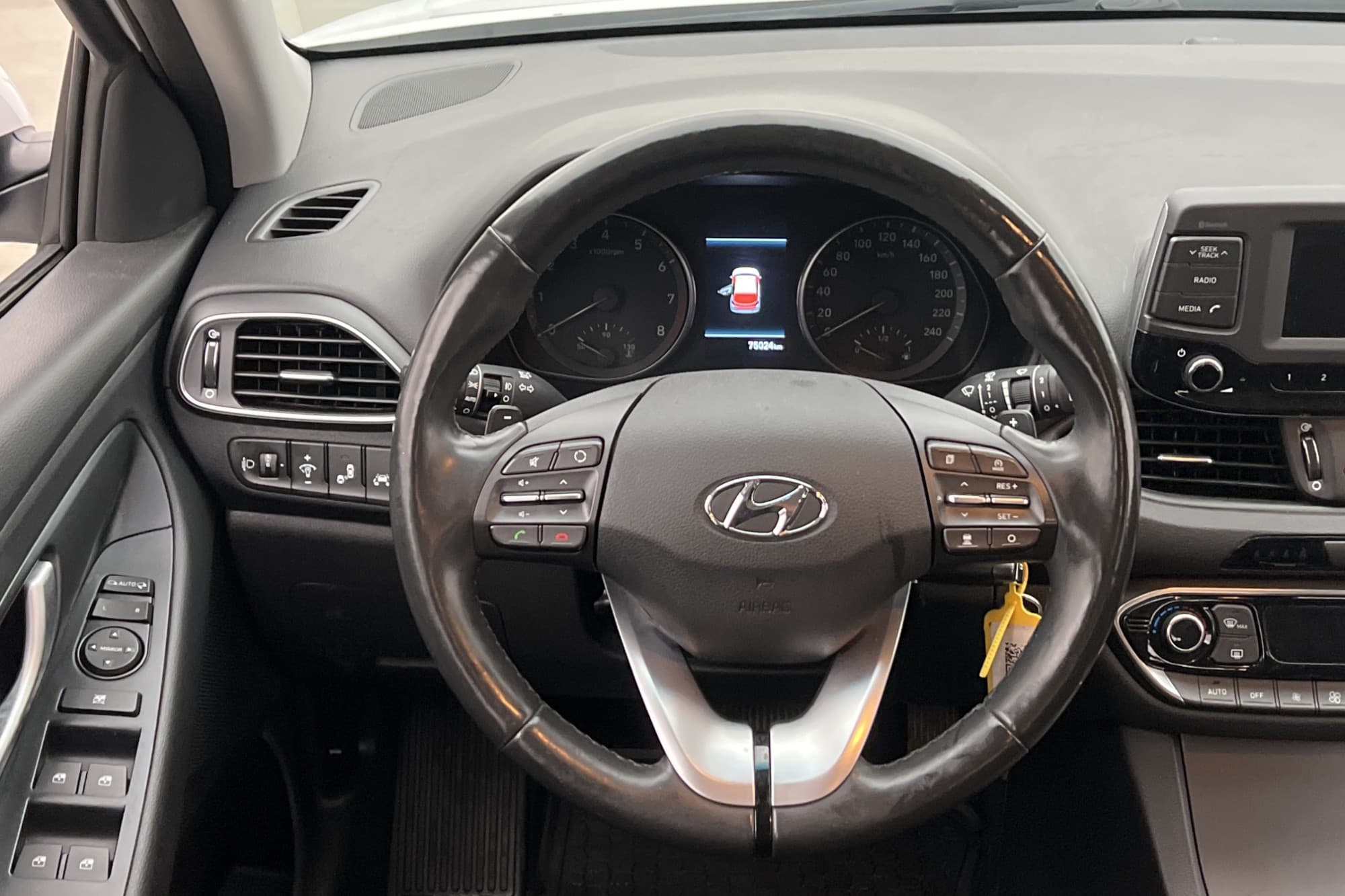 Hyundai i30 Kombi 1.4 140hk M&K-Värmare Rattvärme Sensorer