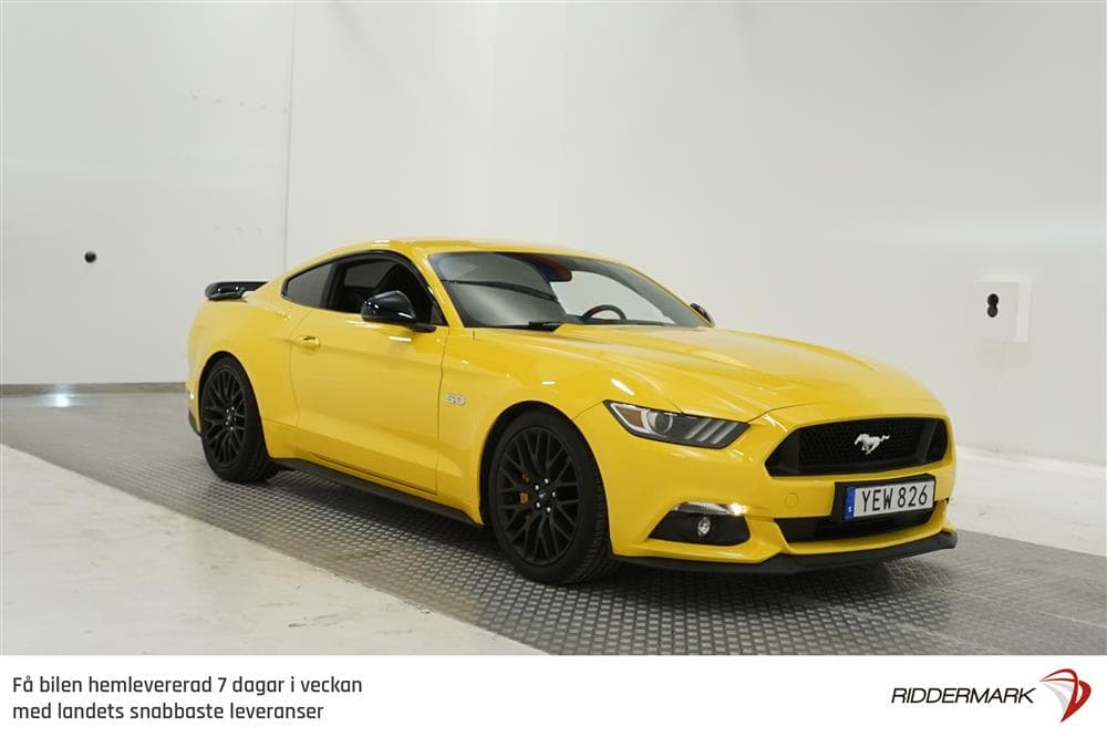 Ford Mustang GT V8 Fastback 421hk